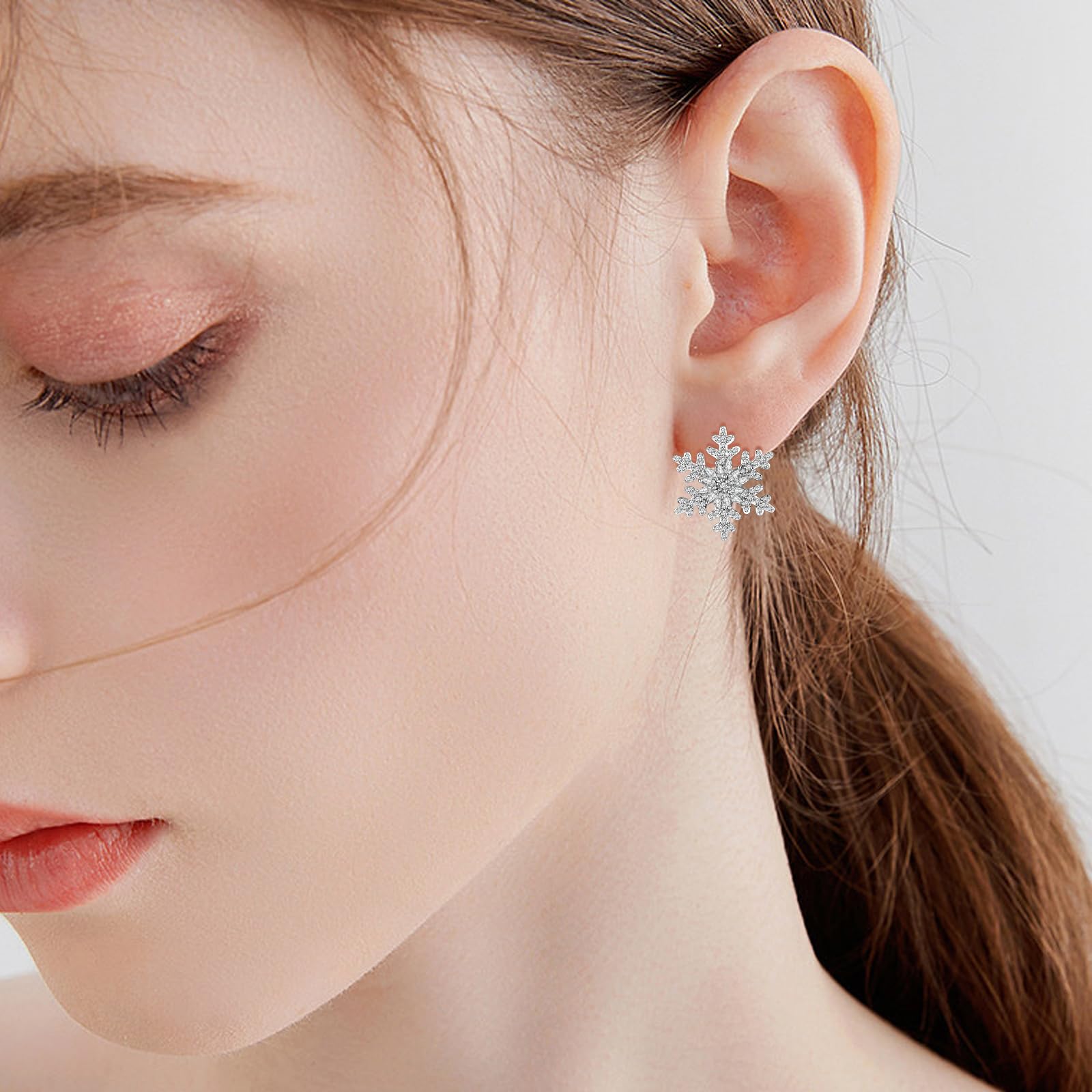 925 Sterling Silver Snowflake Stud Earrings with Cubic Zirconia - Hypoallergenic Christmas Jewelry Gift for Women & Girls | Perfect for Holiday Parties, Weddings & Everyday Wear