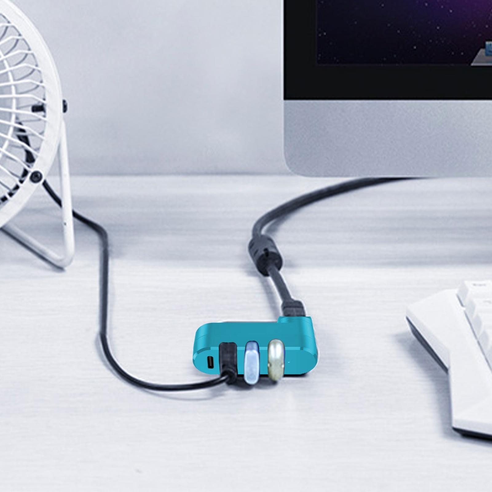 4-Port USB 3.0 Hub Rotatable Adapter - High Speed Data Transfer USB Splitter Expander for Laptop, PC, MacBook, Car - Perfect for Office, Home & Travel Charging Stations