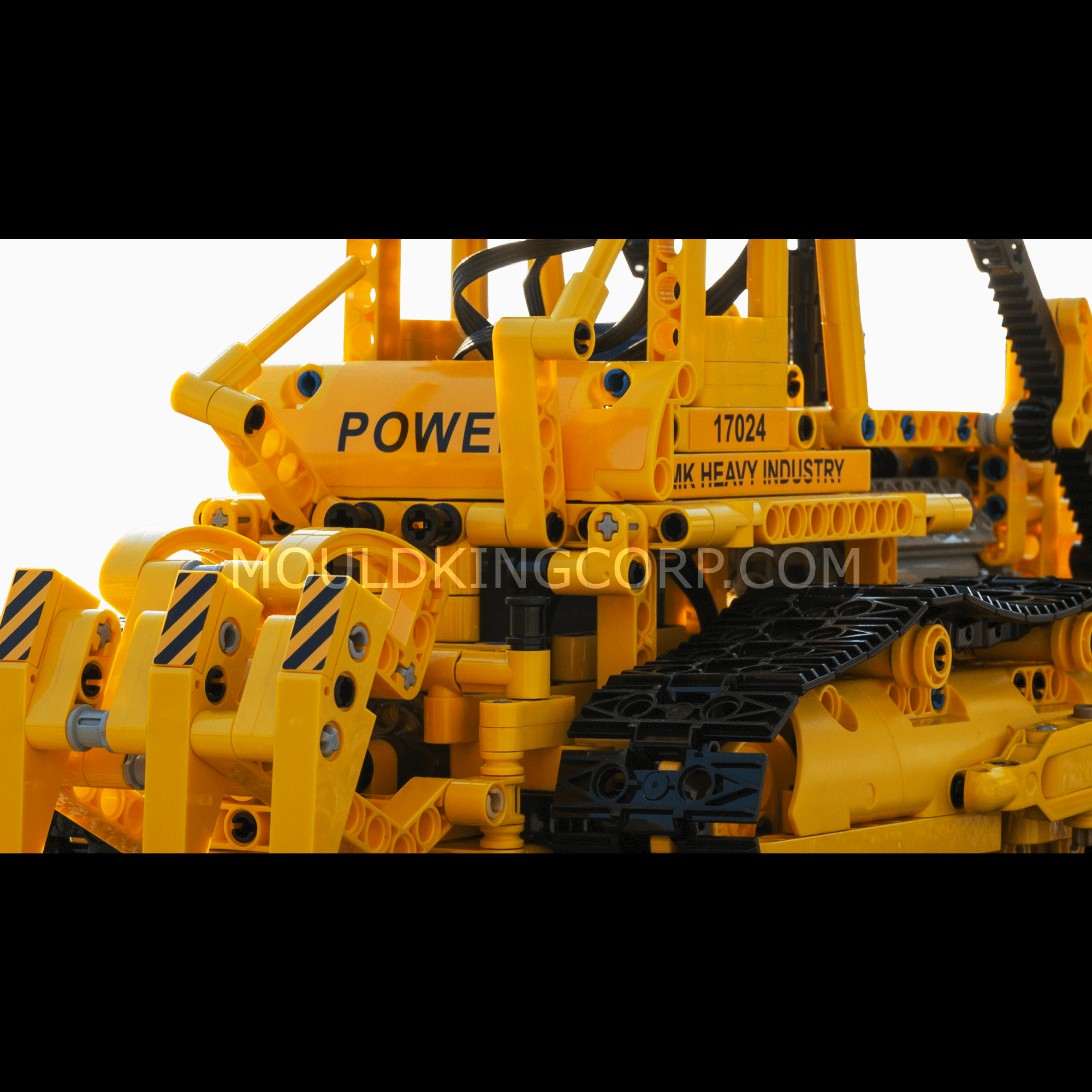 MOULD KING 17024 D8K Bulldozer Remote Control Building Blocks Set - 1,003 Pieces STEM Construction Toy for Kids & Adults | DIY Engineering Project, Birthday Gift, Collectible Model for Display & Play