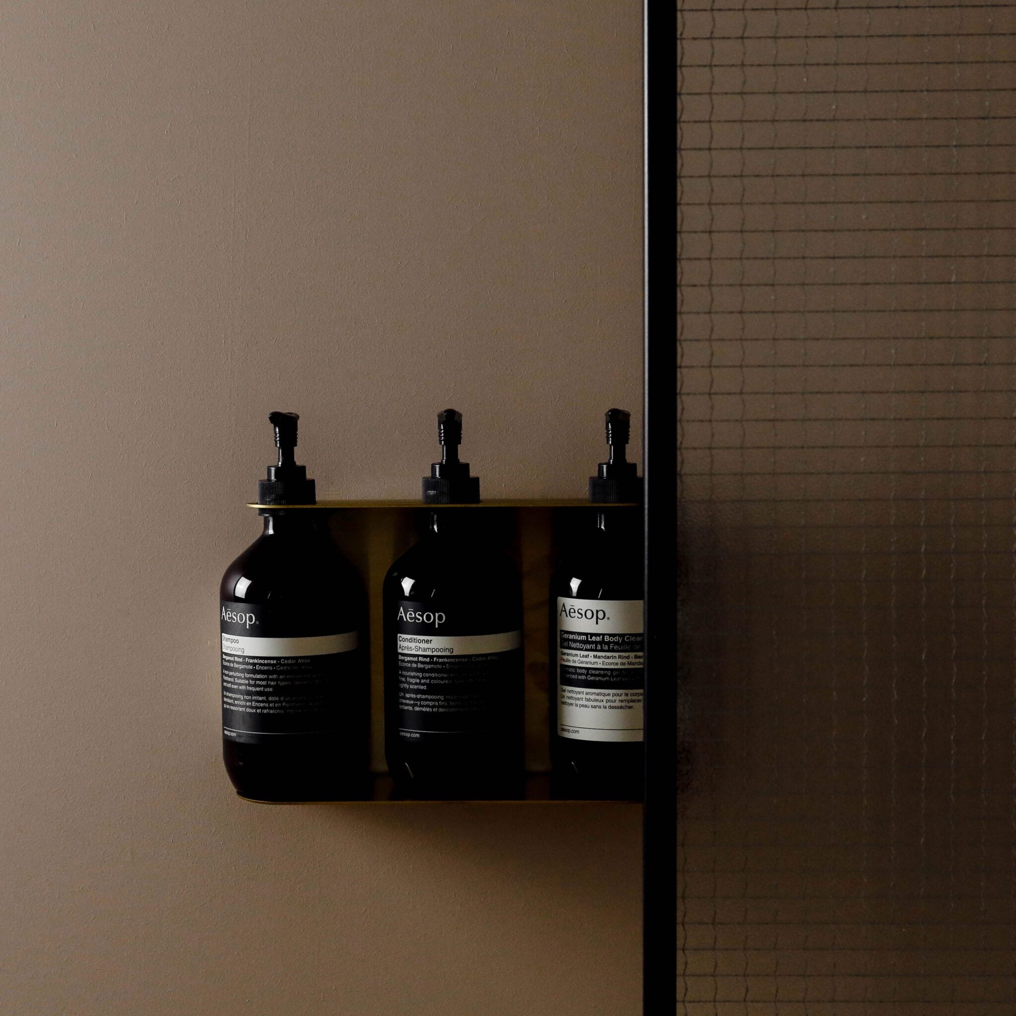 PRE ORDER DESIGNSTUFF Triple Soap Dispenser Holder in Brushed Brass - Perfect for Bathroom, Kitchen, and Spa Organization