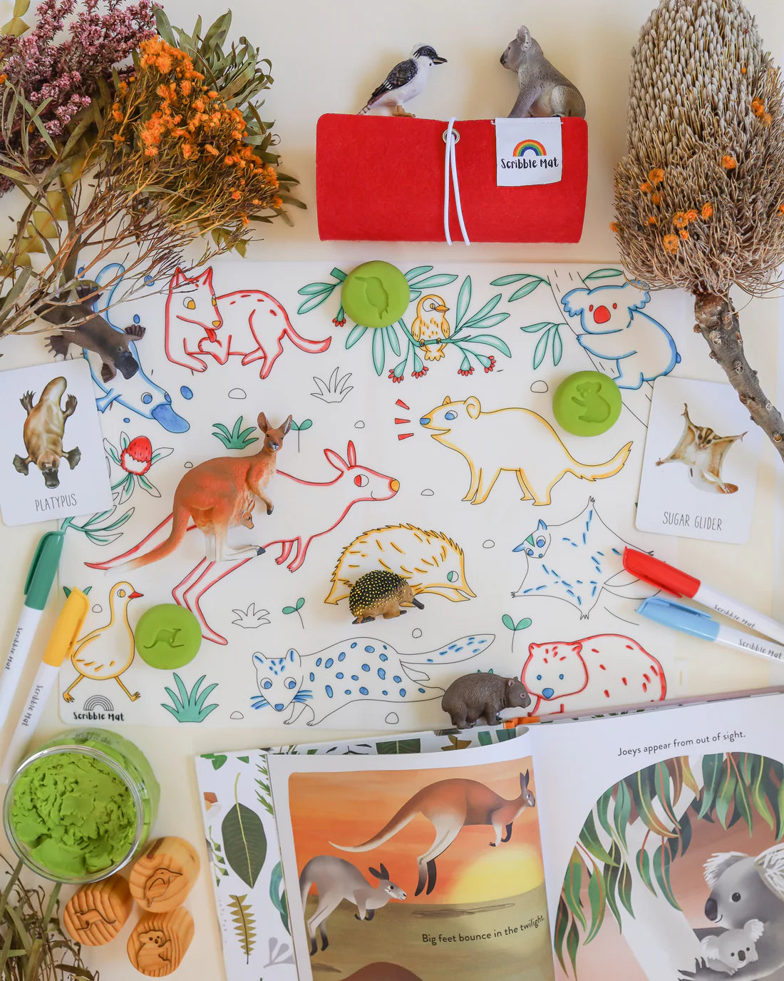 Reusable Scribble Mat Set with Baby Australian Animals - Washable Kids Drawing Mat for Toddlers & Preschoolers - Perfect for Travel, Home & Classroom Playtime