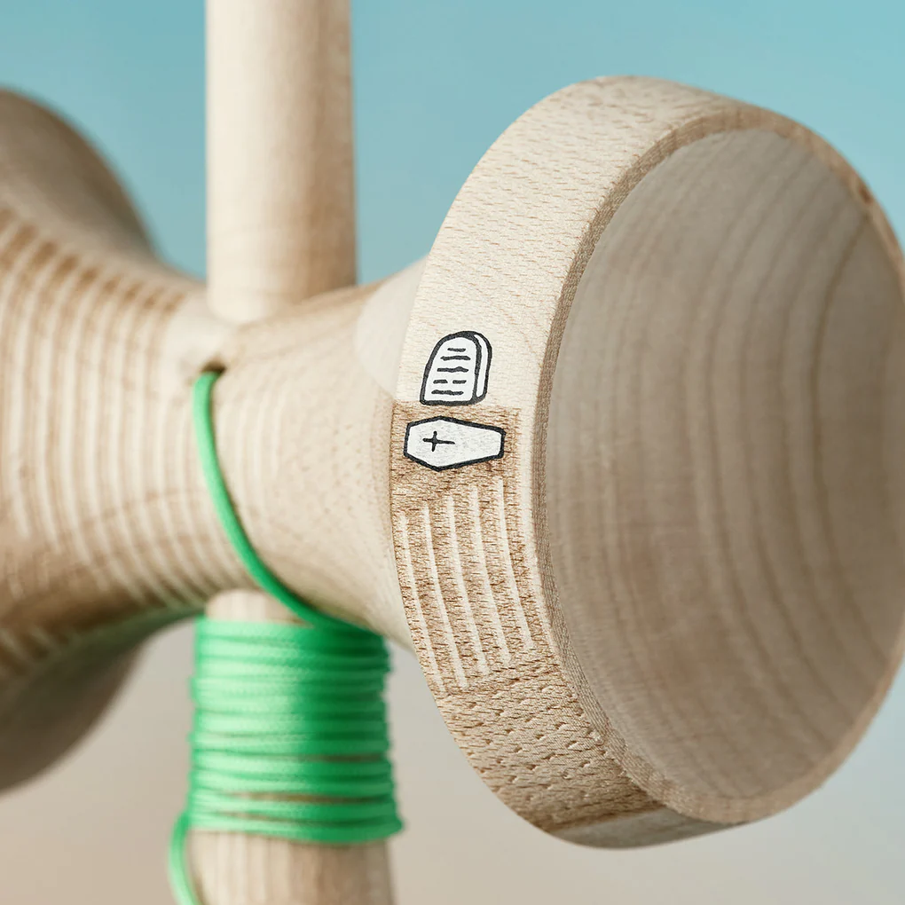 Krom Zoggy n' Moggy Kendama - Premium Wooden Skill Toy for Stress Relief & Focus | Perfect for Office Breaks, Outdoor Play & Mindfulness Practice