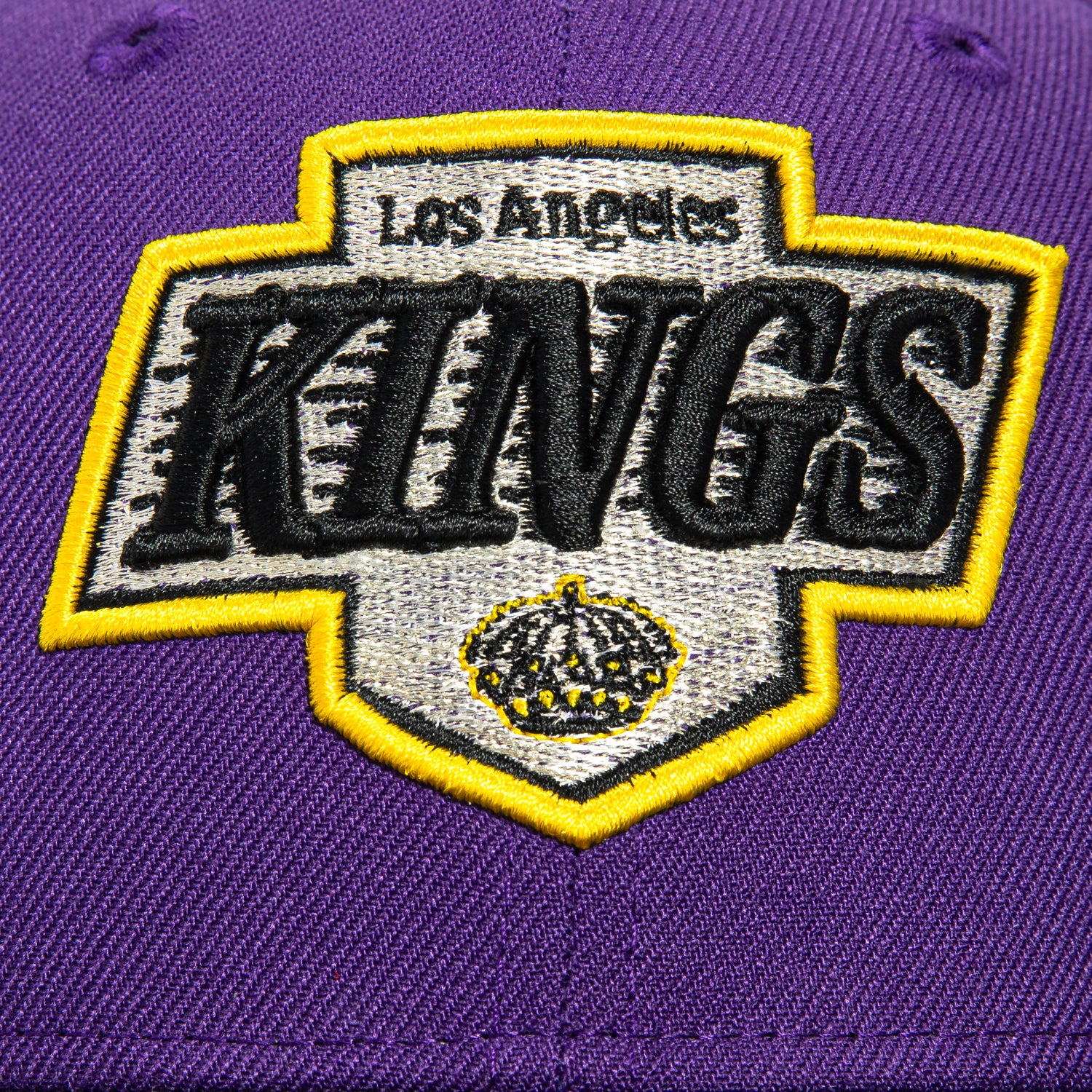 New Era 59Fifty NBA x NHL Crossover Los Angeles Pack Snapback Hat - Official Licensed Sports Cap for Men & Women - Perfect for Basketball, Hockey Games and Streetwear Fashion