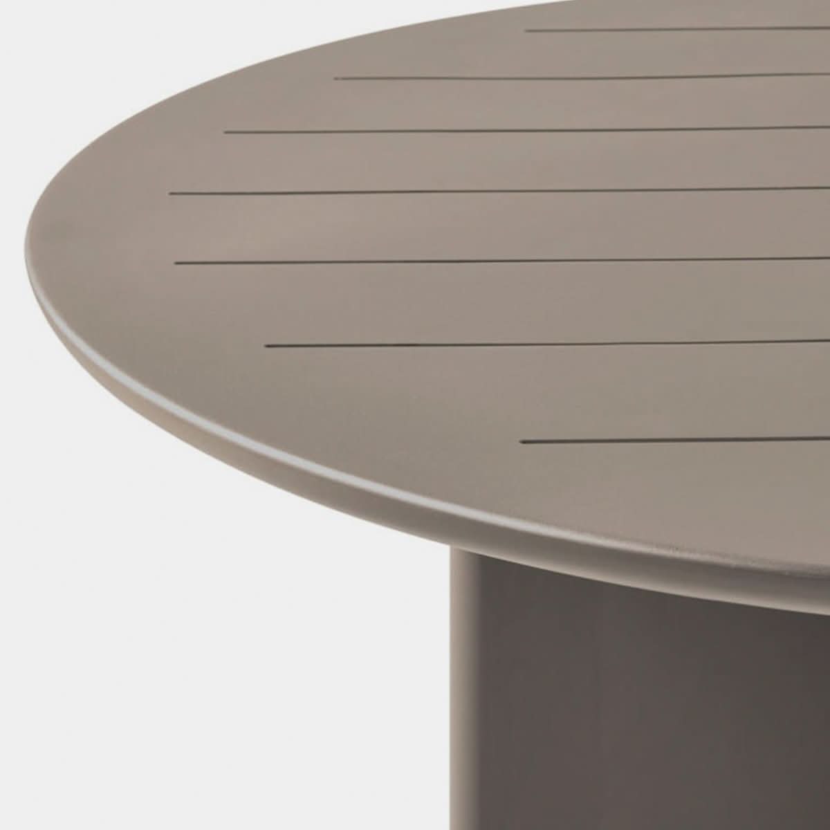 Victoria Aluminum Slatted Round Dining Table 60