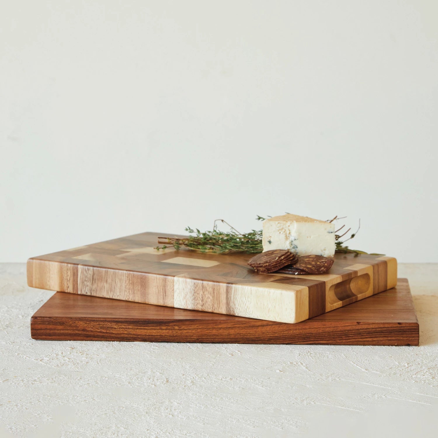 Premium Wooden Cheese Board Set - Charcuterie Serving Tray with Knives for Entertaining, Wine & Cheese Pairing, Party Platter, Gift Idea - Natural Bamboo Cutting Board for Kitchen & Dining Decor