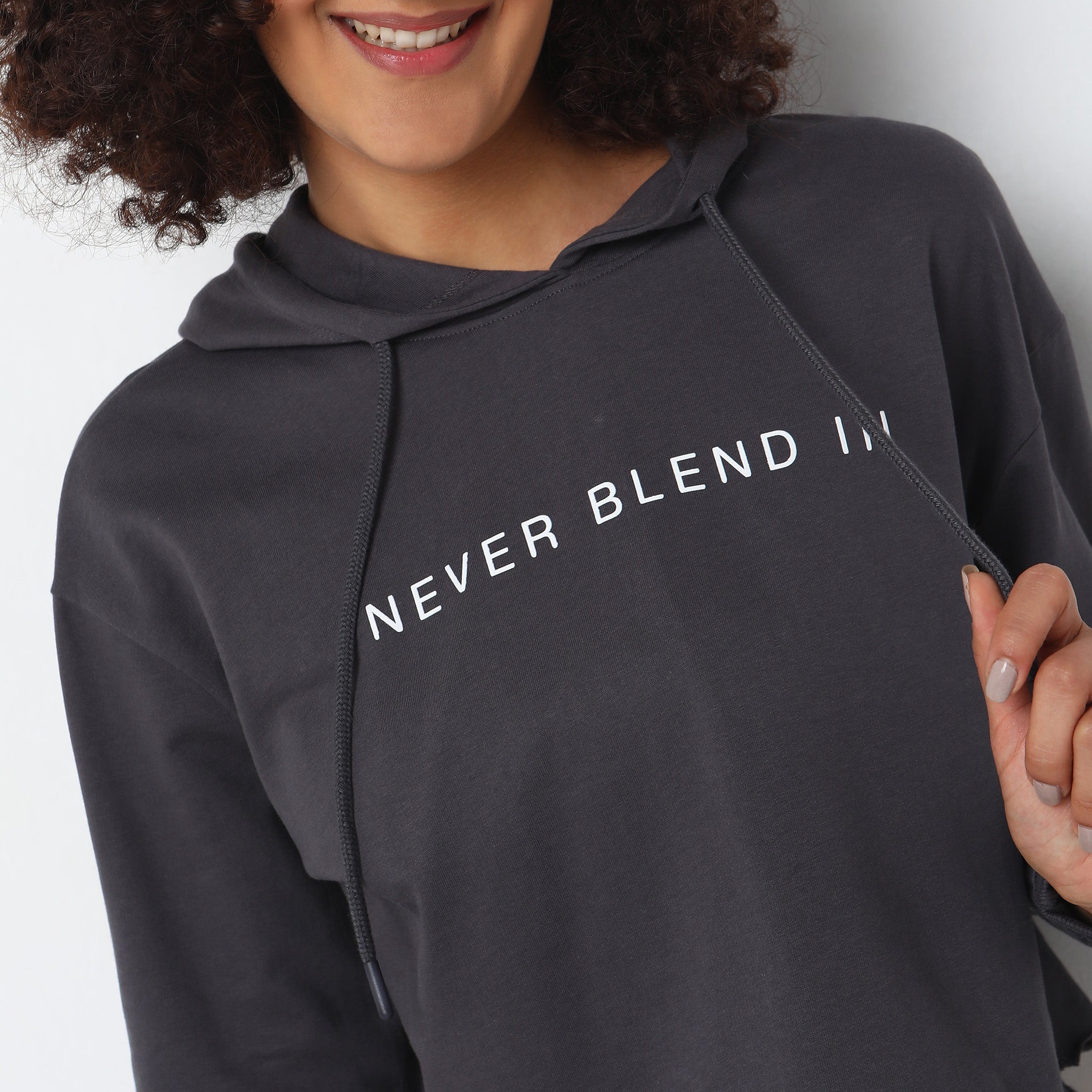Stylish Boxy Fit Graphic Sweatshirt for Women | Trendy Oversized Pullover | Casual Streetwear & Loungewear | Perfect for Everyday Wear, Coffee Dates & Weekend Outings