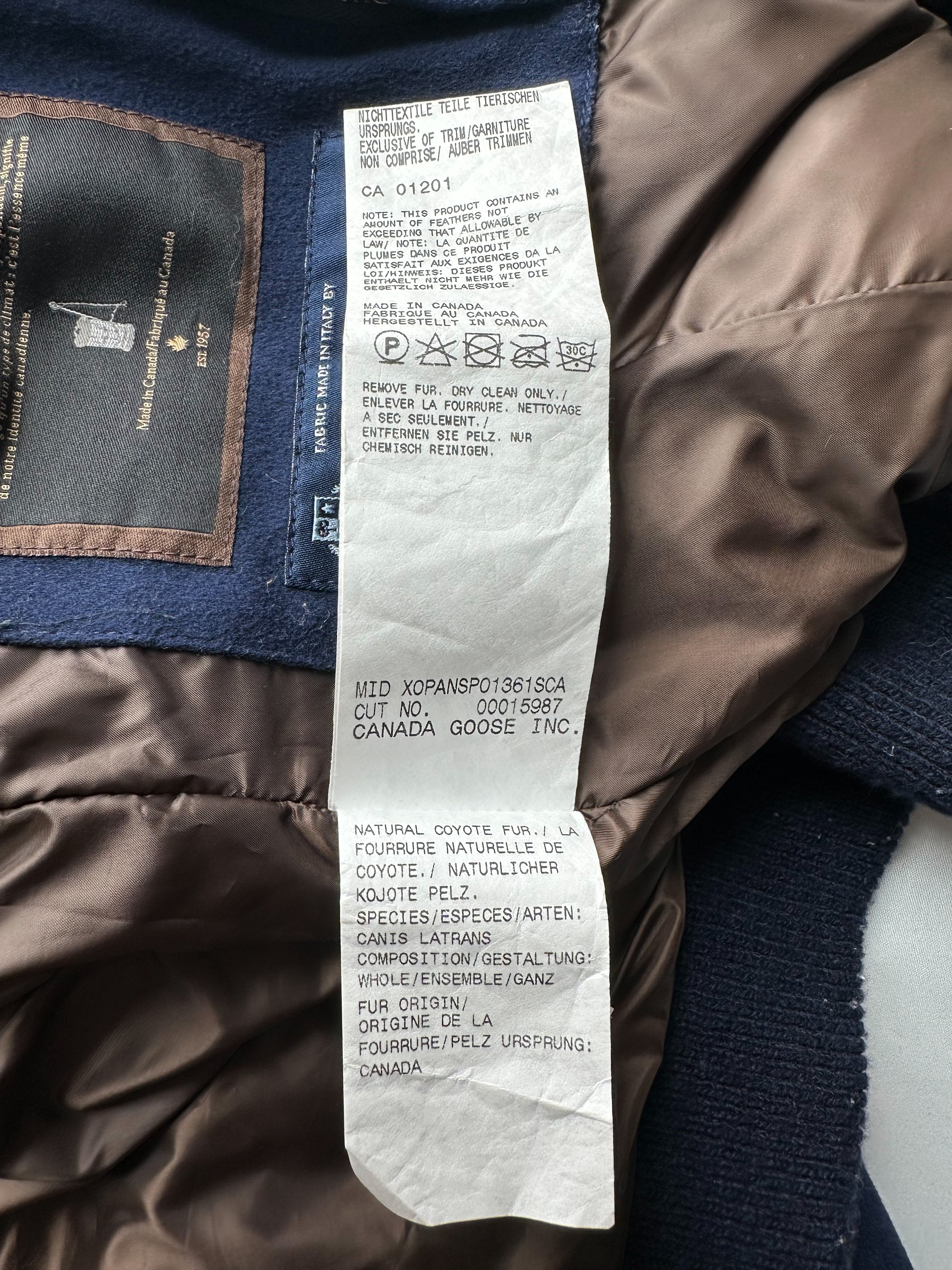 Canada Goose Loro Piana Navy Siena Women's Winter Jacket - Premium Waterproof Down Coat for Cold Weather, Outdoor Activities & Fashion