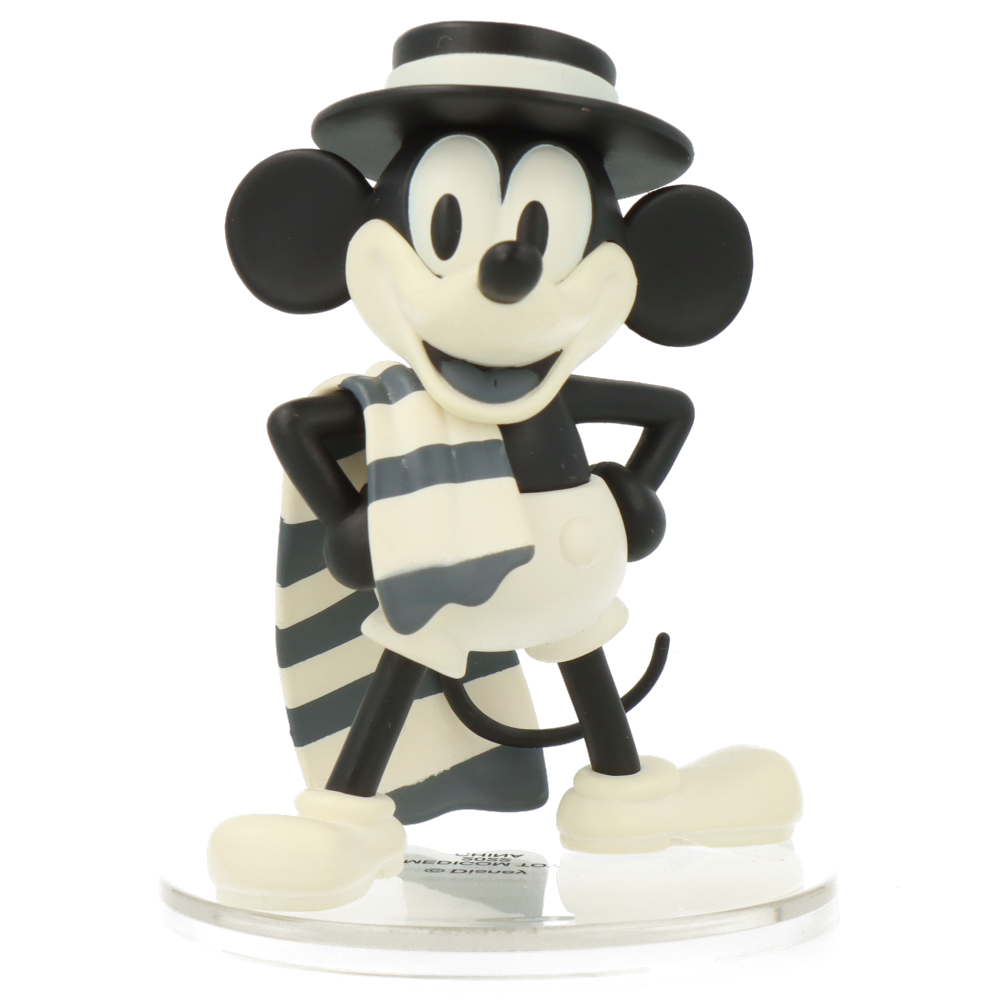Disney Mickey Mouse The Gallopin' Gaucho UDF Figurine - Collectible Vinyl Statue for Disney Fans, Home Decor & Gift Idea | Perfect for Display Shelves, Office Desks & Disney Memorabilia Collections