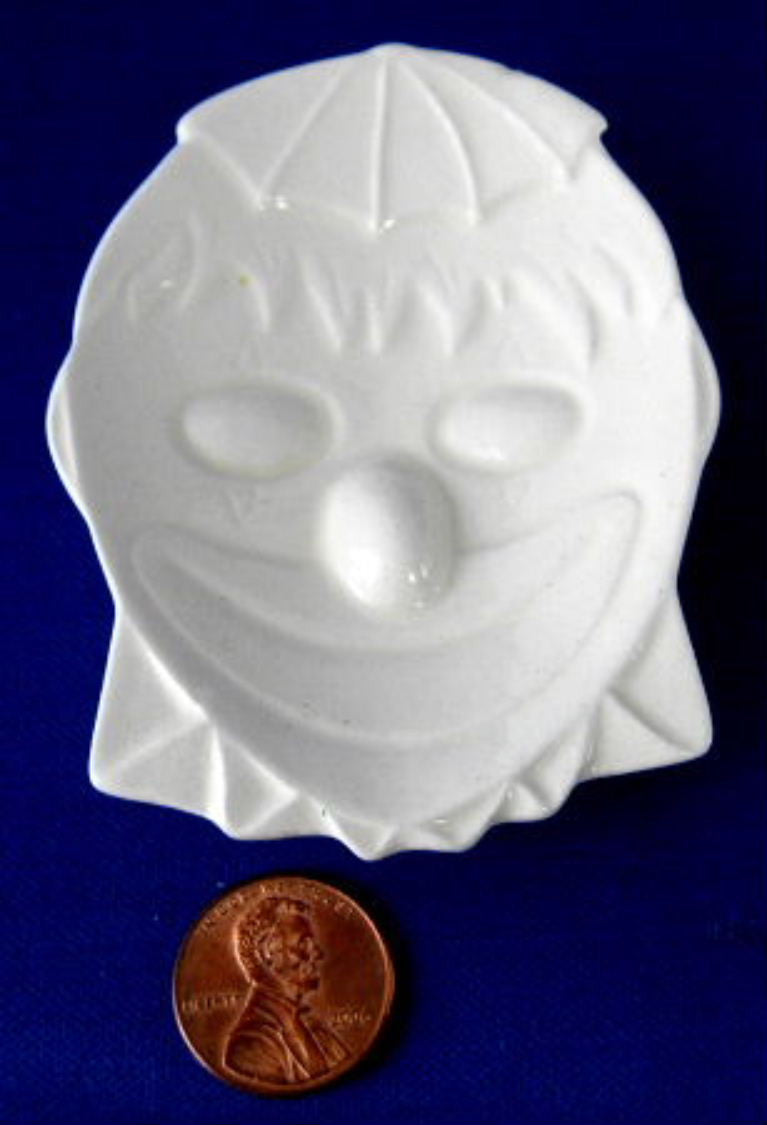 Vintage 1988 Signed White Ceramic Clown Face Tea Bag Holder - Unique Figural Tea Bag Caddy for Kitchen, Office, or Gift - Retro Tea Storage Organizer for Tea Lovers & Collectors
