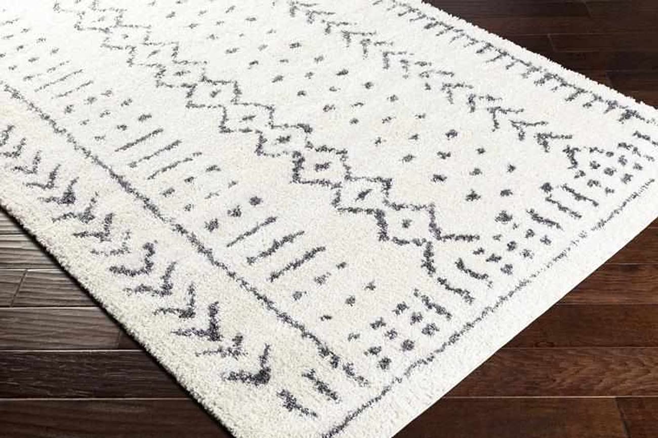 Mark&Day 8x10 Shag Area Rug - Soft Plush White Carpet for Living Room, Bedroom & Kitchen - 7'10