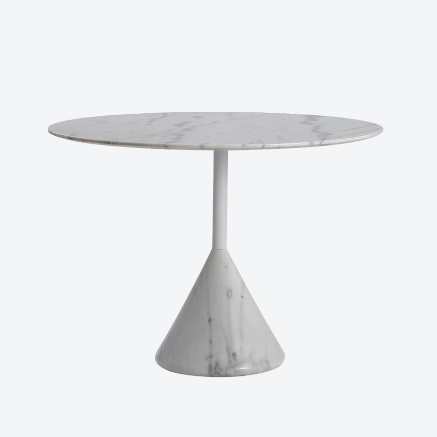 Walter Wide Table - Modern Dining Table for 8, Solid Wood Kitchen Table, Large Farmhouse Dining Room Table for Family Gatherings & Dinner Parties