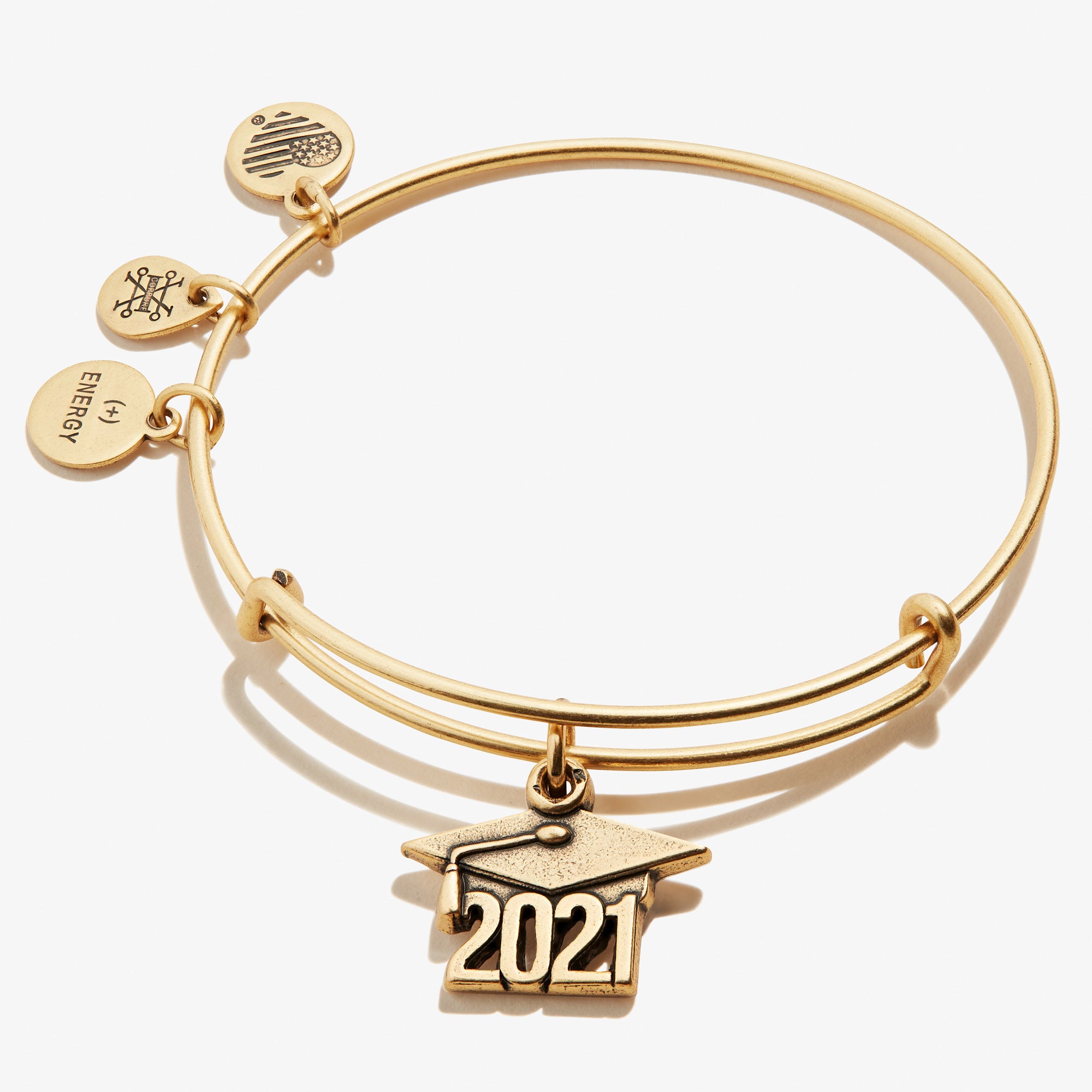 2021 Graduation Cap Charm Bangle - Elegant Jewelry for Graduation Ceremony, Party & Gift Giving - Perfect for High School & College Graduates