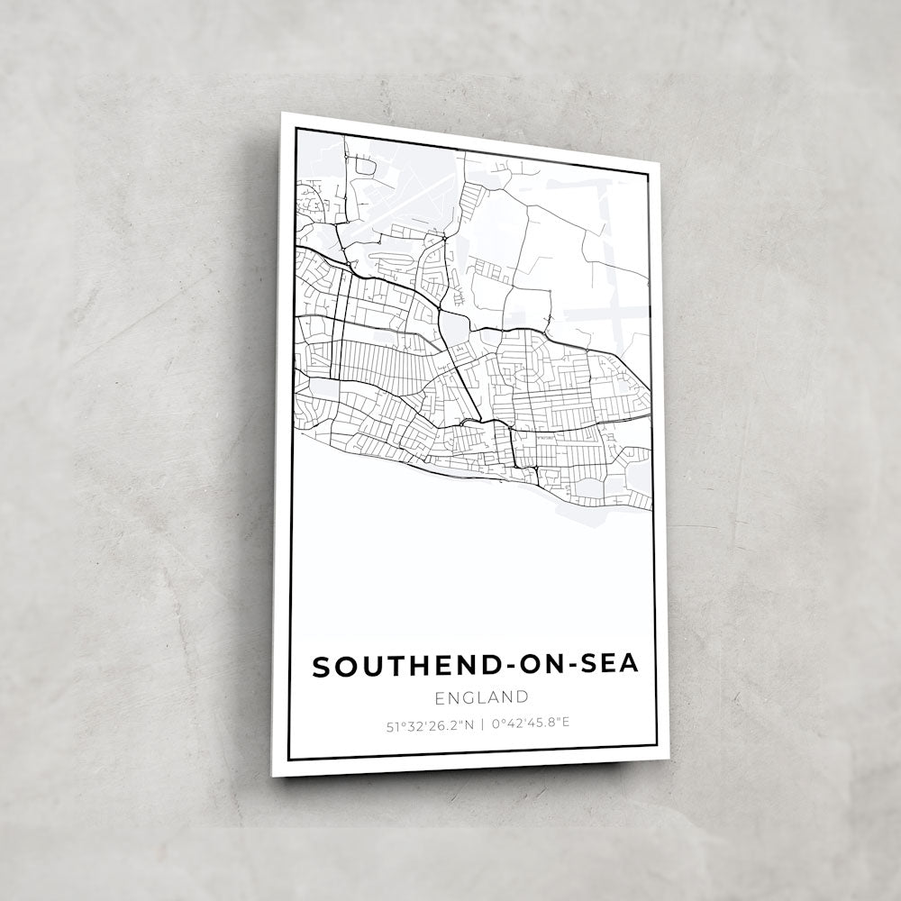 Southend-on-Sea Map Glass Wall Art - Coastal Decor for Home & Office - Perfect for Beach House, Travel Lover Gift, UK Seaside Town Map