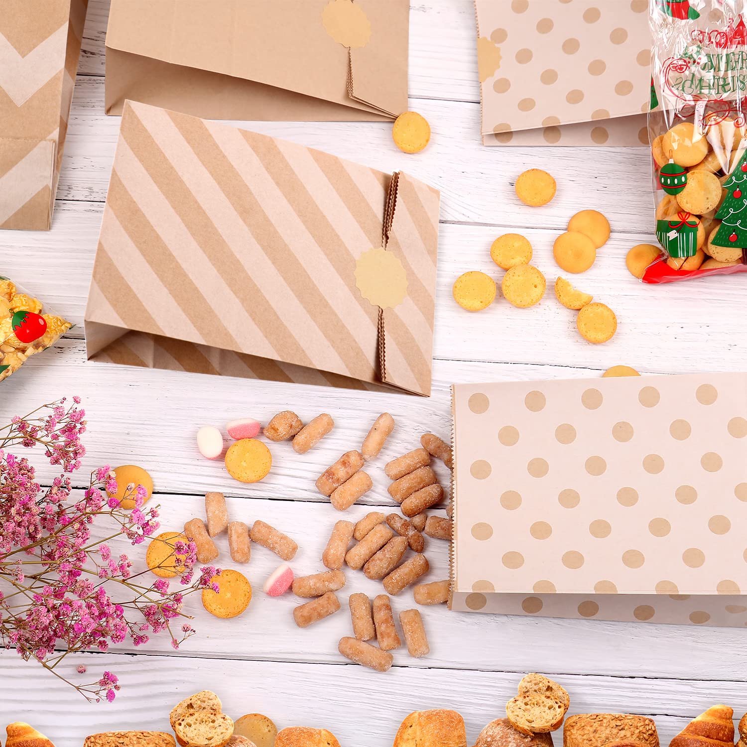 30-Pack Kraft Paper Treat Bags for Parties – 5.1x3.1x9.5 Inch Brown Snack Bags for Bakery, Candies, Desserts, Cookies – Bulk Eco-Friendly Favor Bags for Birthday, Wedding, Baby Shower & Graduation Events – Perfect for Candy Buffets, Gift Packaging and Party Decorations