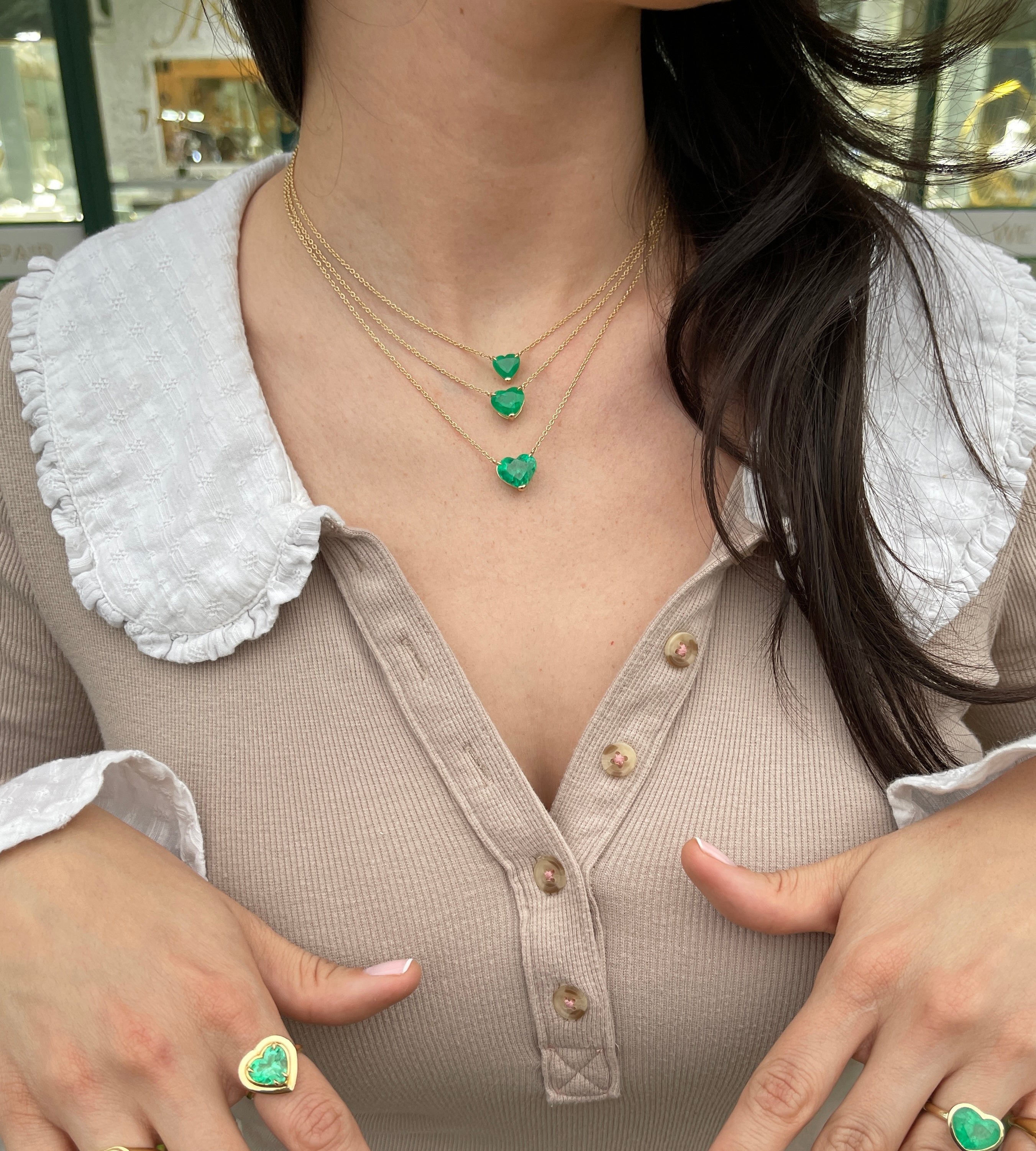 5.77 Carat Colombian Emerald Heart Cut Solitaire 18K Gold Necklace for Women - Elegant Jewelry Gift for Anniversary, Valentine's Day & Special Occasions