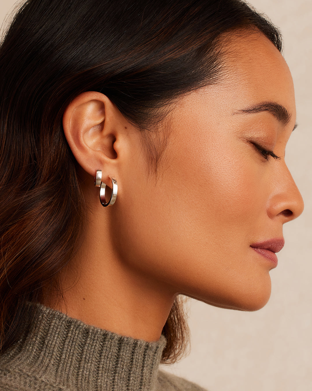 Rose Gold Hoop Earrings for Women - Elegant Dainty Rose Gold Hoops for Everyday Wear, Date Night & Special Occasions