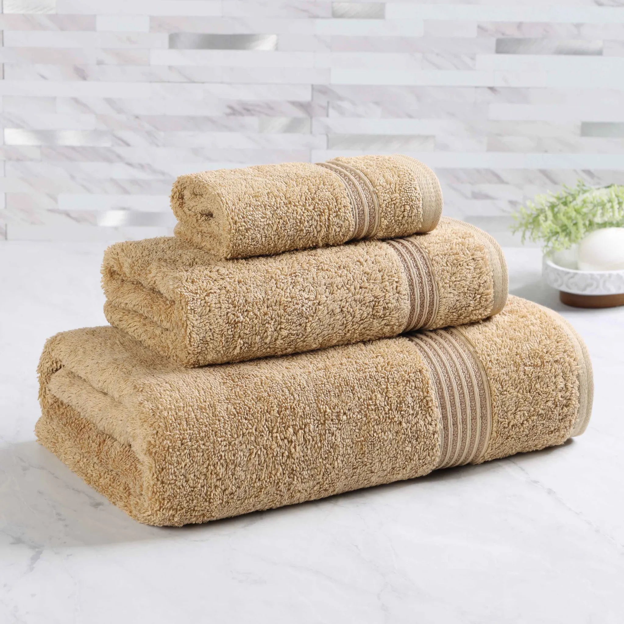 Premium Egyptian Cotton Plush 3-Piece Luxury Bath Towel Set - Ultra Absorbent & Soft for Spa, Bathroom & Hotel Use