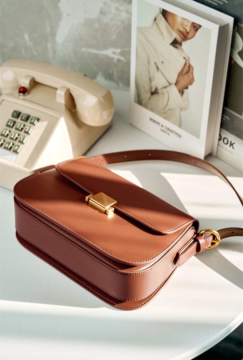 Compact Leather Shoulder Bag for Women - Stylish Crossbody Purse with Adjustable Strap - Perfect for Work, Travel & Everyday Use