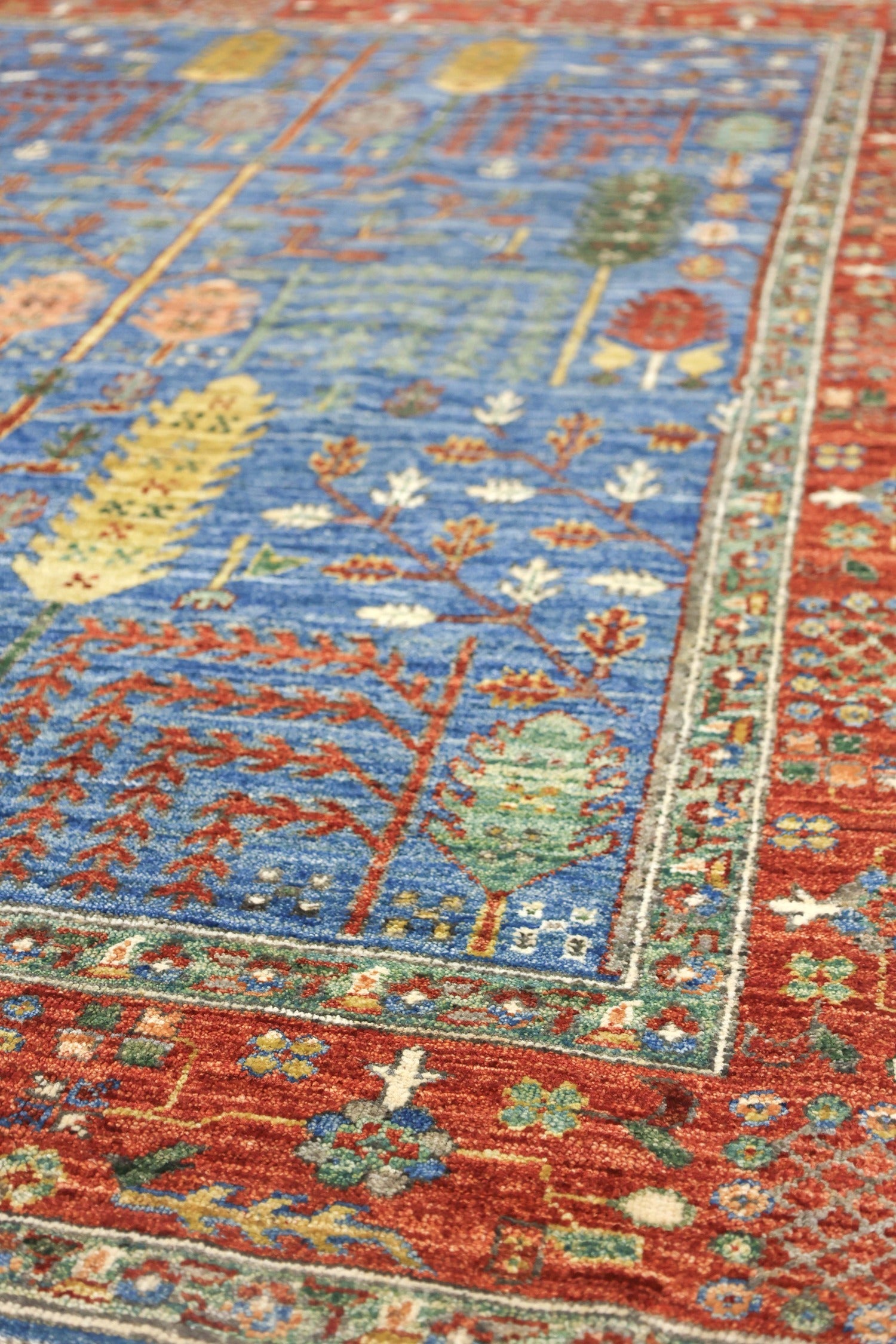 Handwoven Bakshaish Willow Tribal Rug - Authentic Persian Design, J77772 - Perfect for Boho Living Room, Bedroom, or Home Decor
