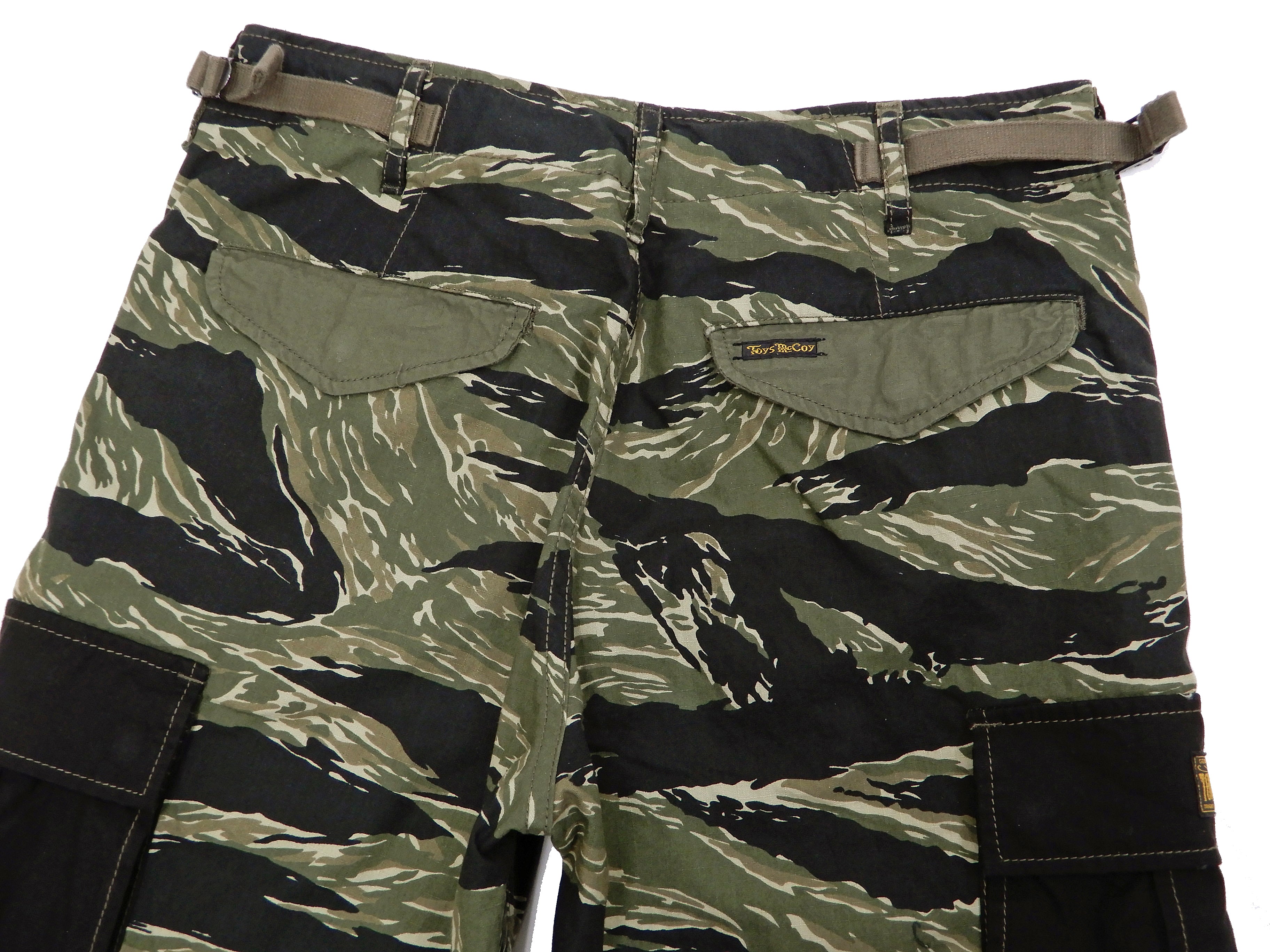 TOYS McCOY Men's Military Cargo Shorts - Tiger Stripe Camouflage Tactical Shorts TMP1902 | Durable Outdoor Hiking & Adventure Wear for Men
