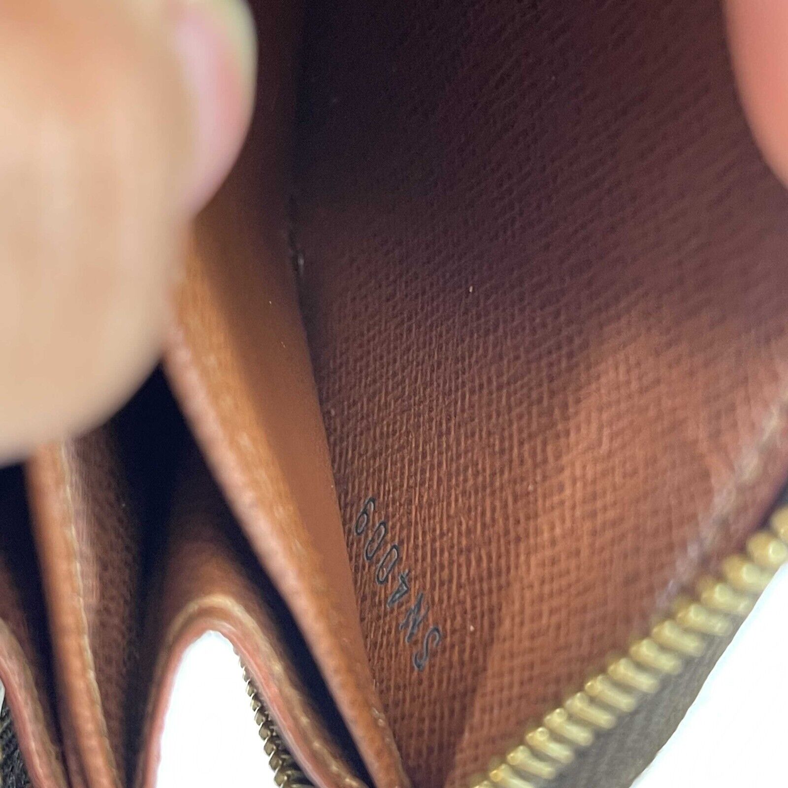 Louis Vuitton LV Zippy Coin Purse - Brown Monogram Coated Canvas Wallet for Women | Compact Card Holder & Change Purse | Perfect for Everyday Use, Travel & Gift Giving