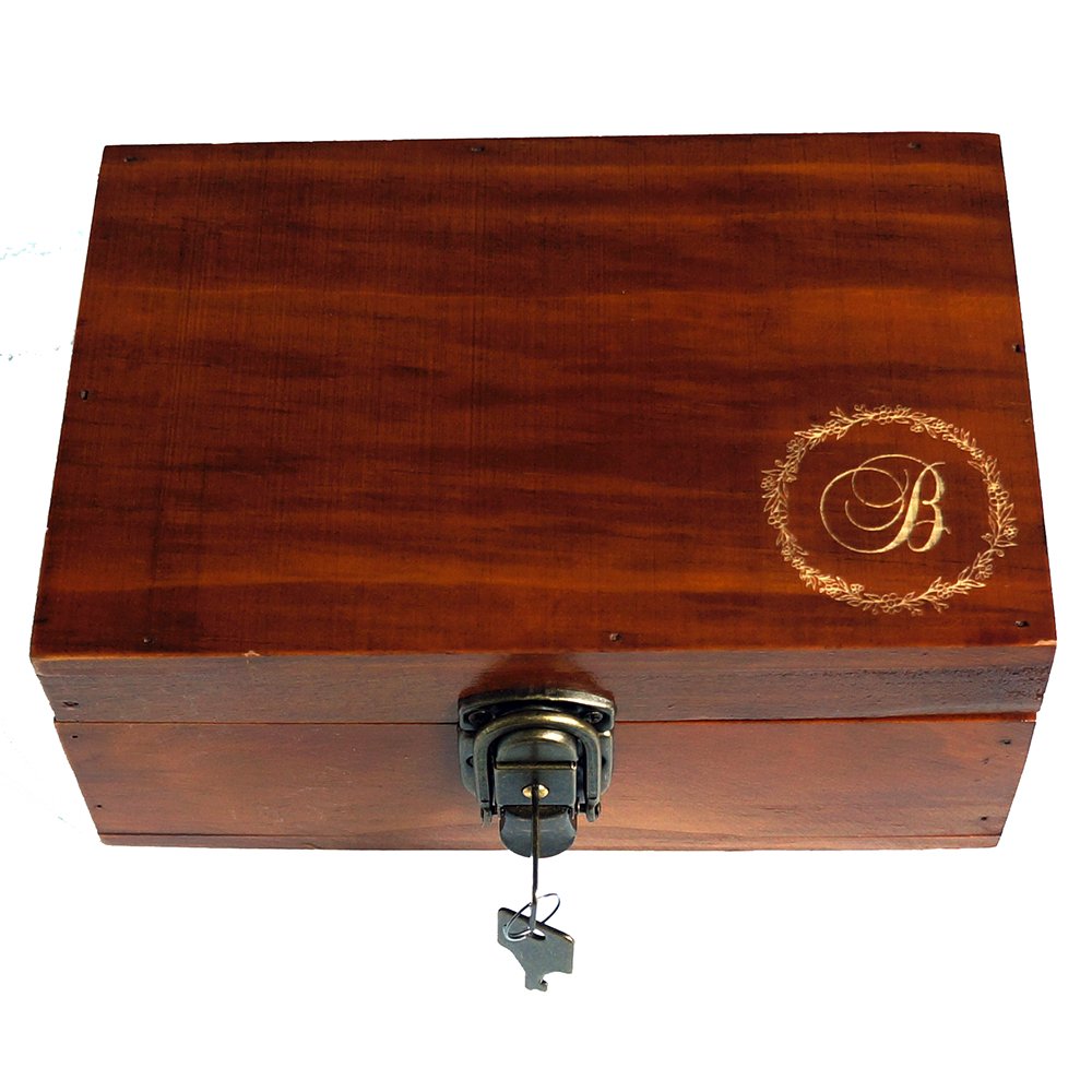 Personalized Wooden Keepsake Box with Lock & Key - Custom Engraved Jewelry Gift Box for Bridesmaids, Mothers, Girlfriends | Perfect for Wedding Proposals, Anniversary Gifts & Memory Storage