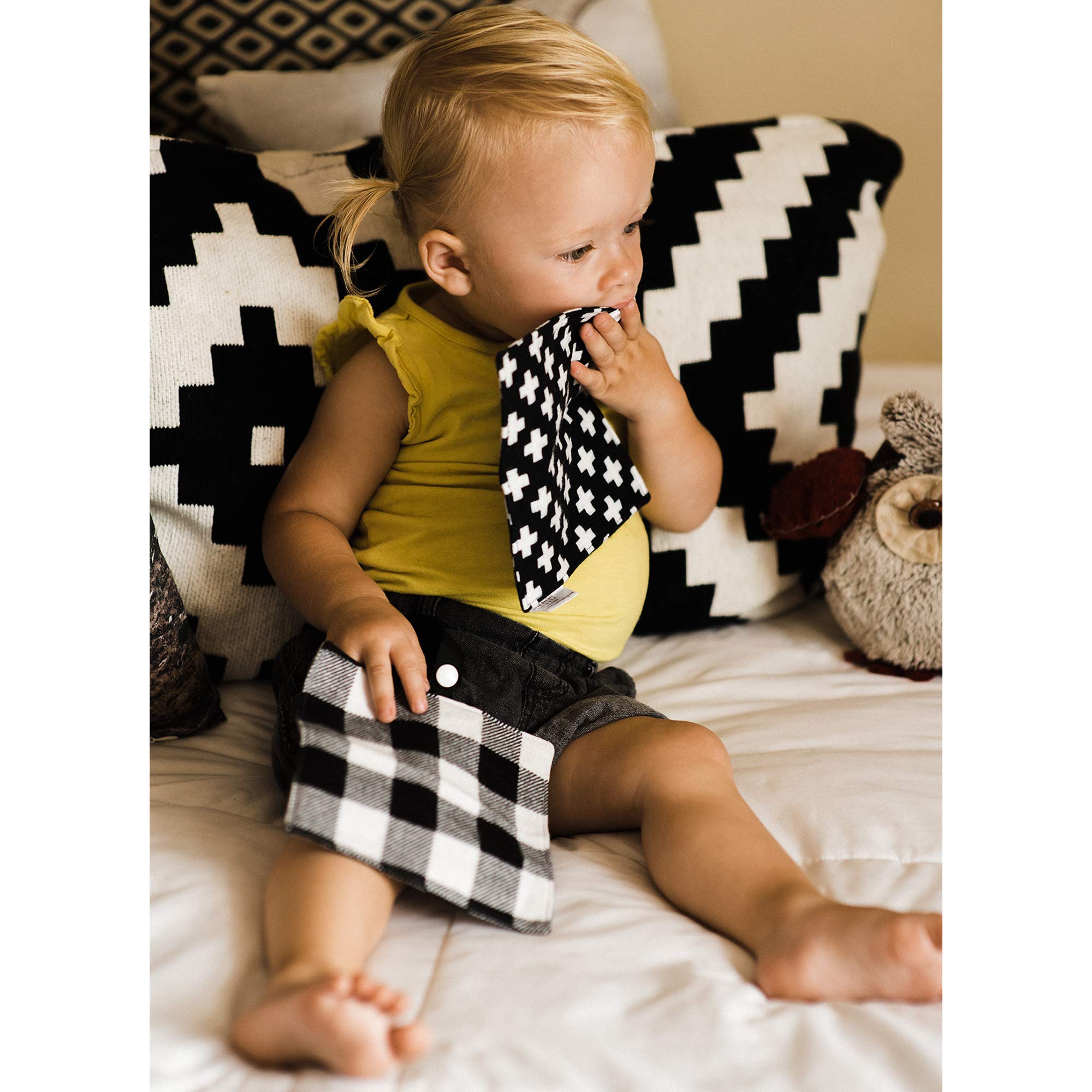 Commercial Grade Crinkle Paper Plastic Film - 1 Sq Yard | Add Texture & Noise to Baby Toys | Safe, Non-Toxic Crinkle Sound Material for DIY Sensory Toys, Pet Enrichment & Gift Wrapping