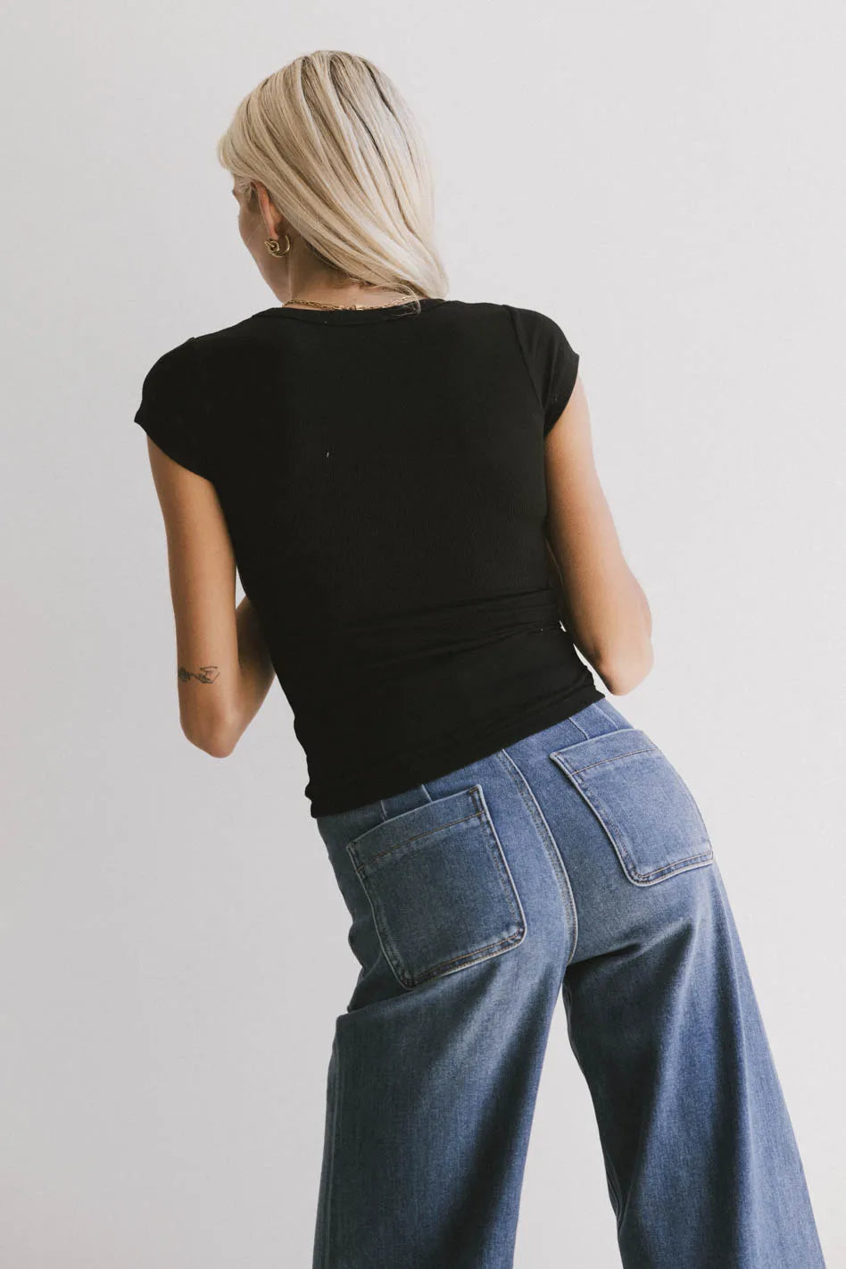 Freya Ribbed Top in Black - Stylish Women's Knit Crop Top for Casual Wear & Layering | Perfect for Everyday Outfits, Date Nights & Office Looks