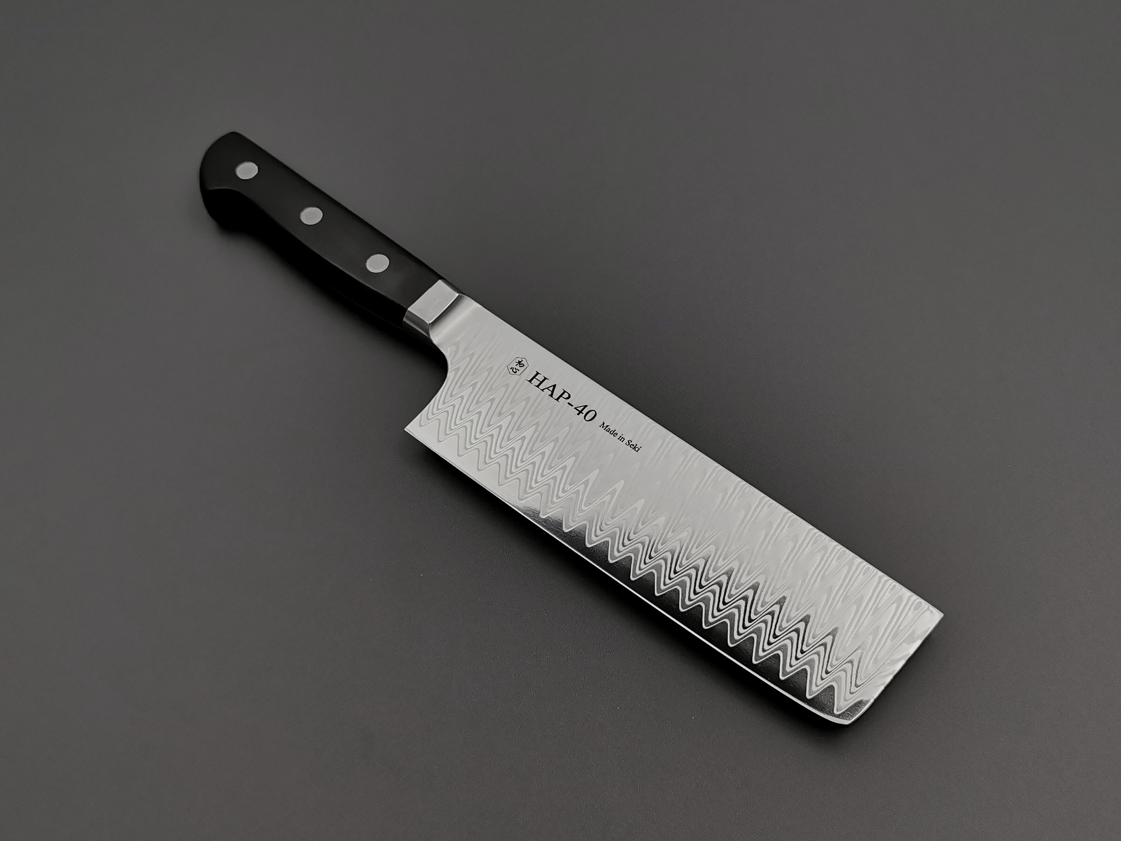 Premium Hatsukokoro Hayabusa HAP40 Damascus Nakiri Knife - Japanese Kitchen Knife for Professional Chefs & Home Cooking - Perfect for Slicing Vegetables, Herbs & Boneless Meat