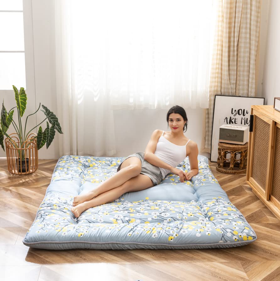 MAXYOYO Japanese Futon Floor Mattress - Portable Thick Sleeping Pad, Foldable Guest Bed & Camping Mattress Topper - Queen Size for Home, Travel & Outdoor Use