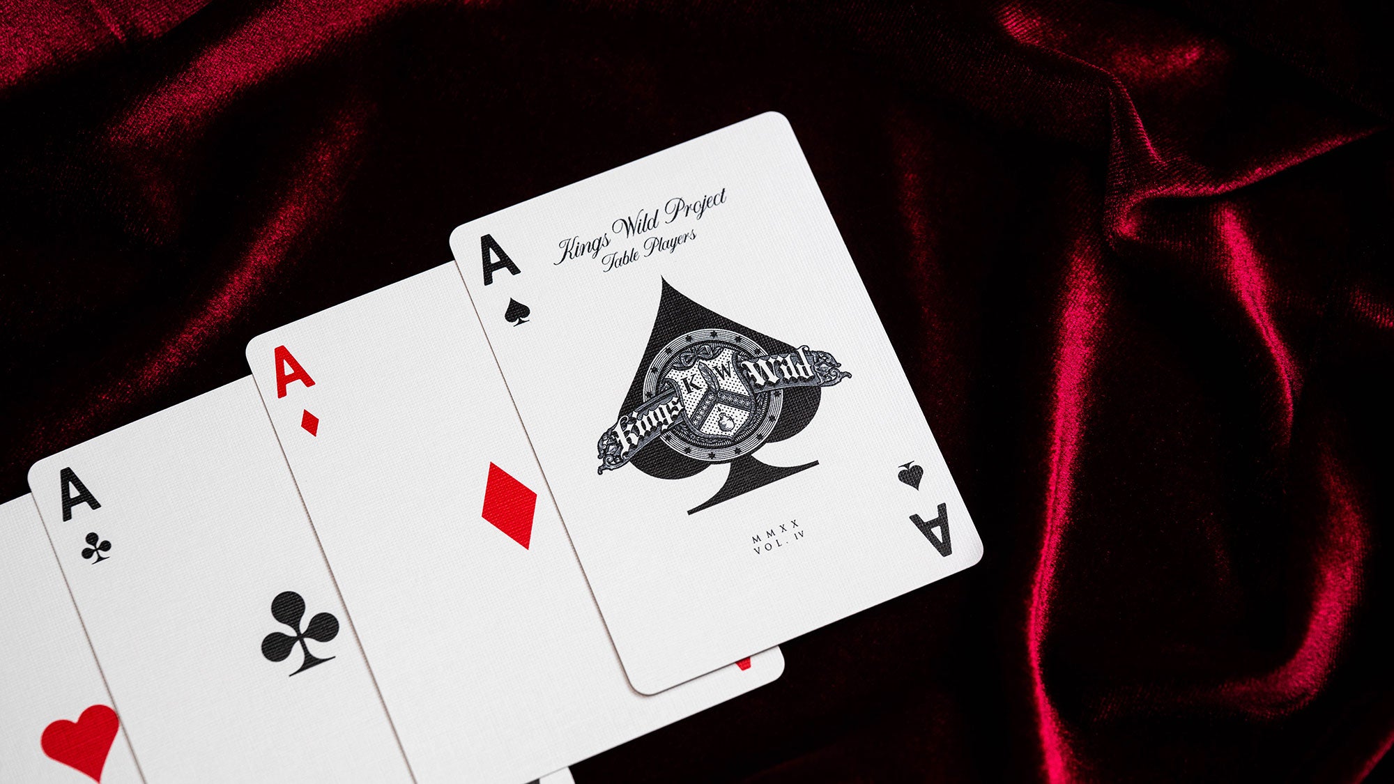 Premium Luxury Playing Cards - Table Players Vol. 04 - Elegant Deck for Poker, Blackjack & Card Magic - Perfect for Casino Nights, Game Parties & Collectors
