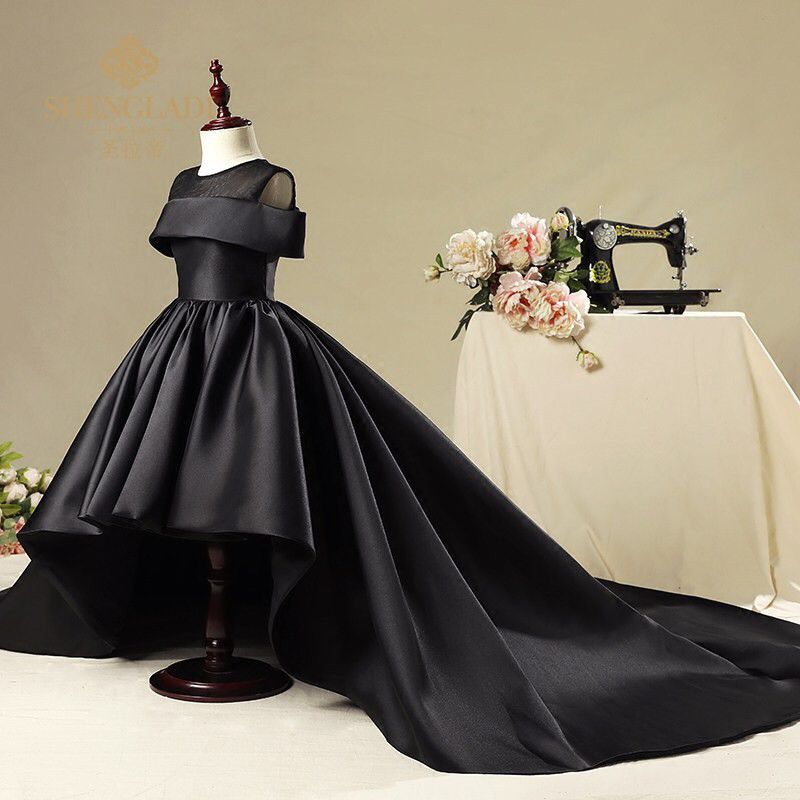 First Communion Dress for Baby Girl - Elegant Black Pageant Dress with Big Tail - Perfect for Birthday Parties, Christenings & Special Occasions