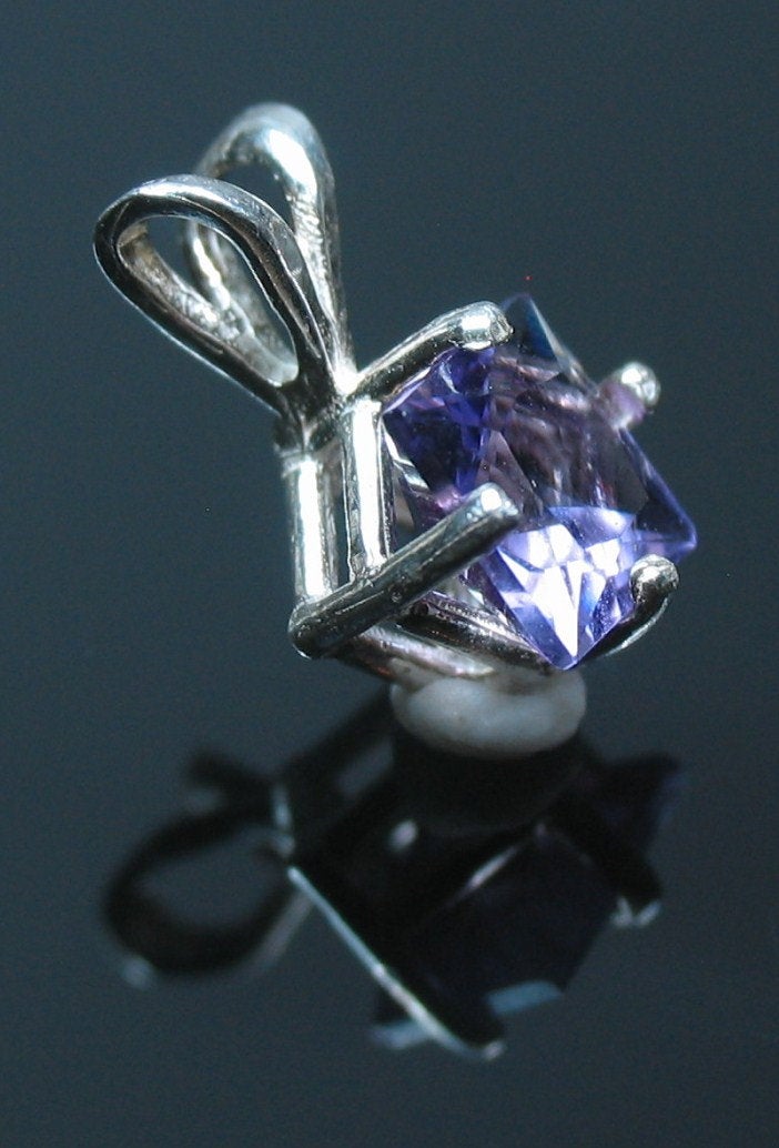 1.5ct Natural Amethyst Princess Cut Dangle Pendant - Solid Sterling Silver or 14K White/Yellow Gold - VVS Eye Clean Solitaire Jewelry for Women - Perfect for Gifts, Weddings & Special Occasions