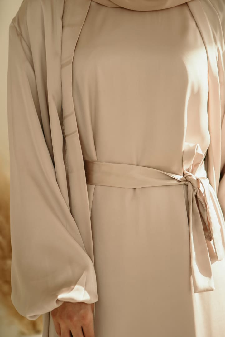 Elegant Maryam (AS) Satin Open Abaya - Modest Muslim Prayer Dress for Women - Perfect for Prayer, Mosque & Special Occasions
