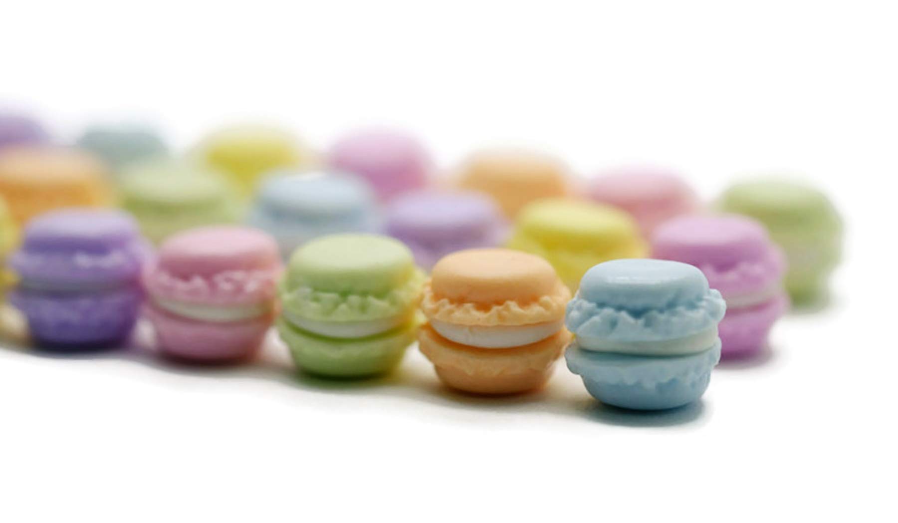 21 Pcs French Macaron Miniature Dollhouse Food - Tiny Bakery Decor for Doll Kitchens, Tea Parties & DIY Miniature Scenes