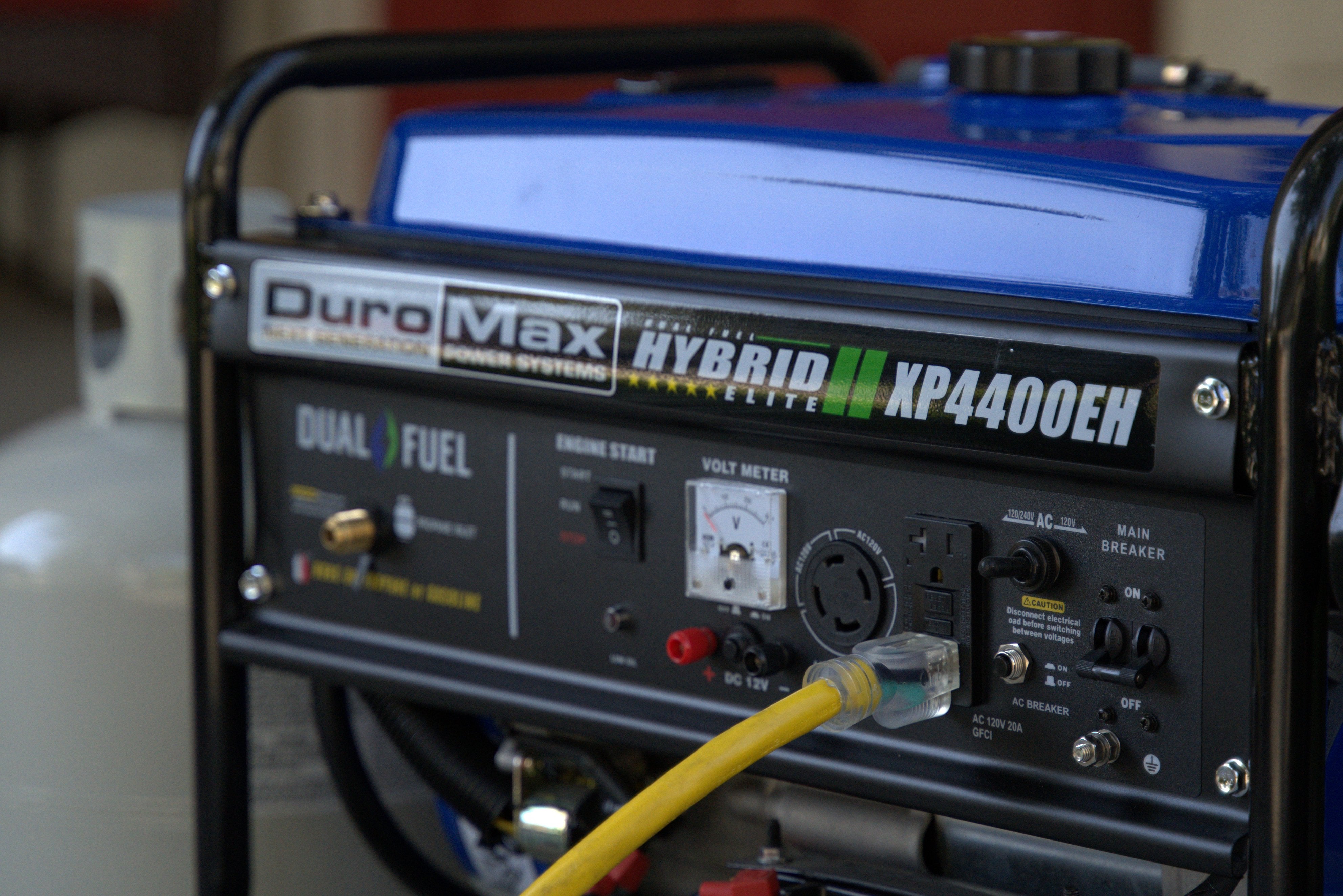 DuroMax XP4400EH 3500W/4400W Dual Fuel Portable Generator with Electric Start - Ideal for Home Backup Power, Camping & Emergency Use