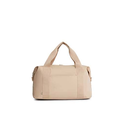 The BÉISics Duffle Bag in Beige - Stylish & Spacious Travel Duffel for Weekend Getaways, Gym, and Carry-On Essentials