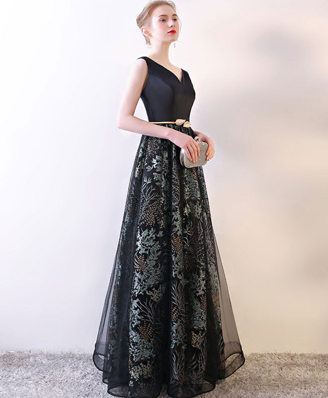 Elegant Black V-Neck Long Prom Dress for Women - Formal Evening Gown for Homecoming, Pageant & Special Occasions