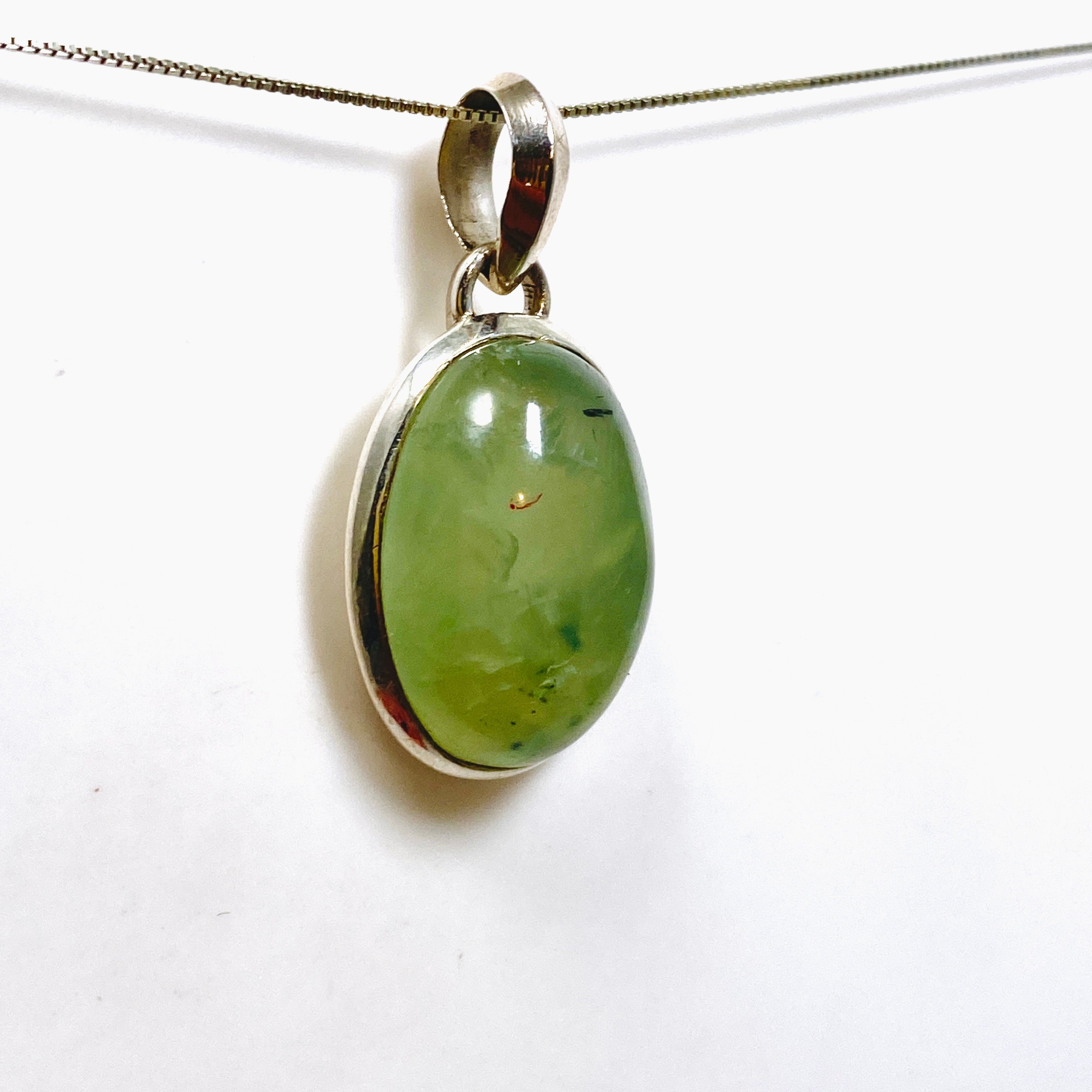 Natural Prehnite Oval Cabochon Pendant Necklace - 13mm Healing Stone Jewelry for Meditation & Spiritual Energy