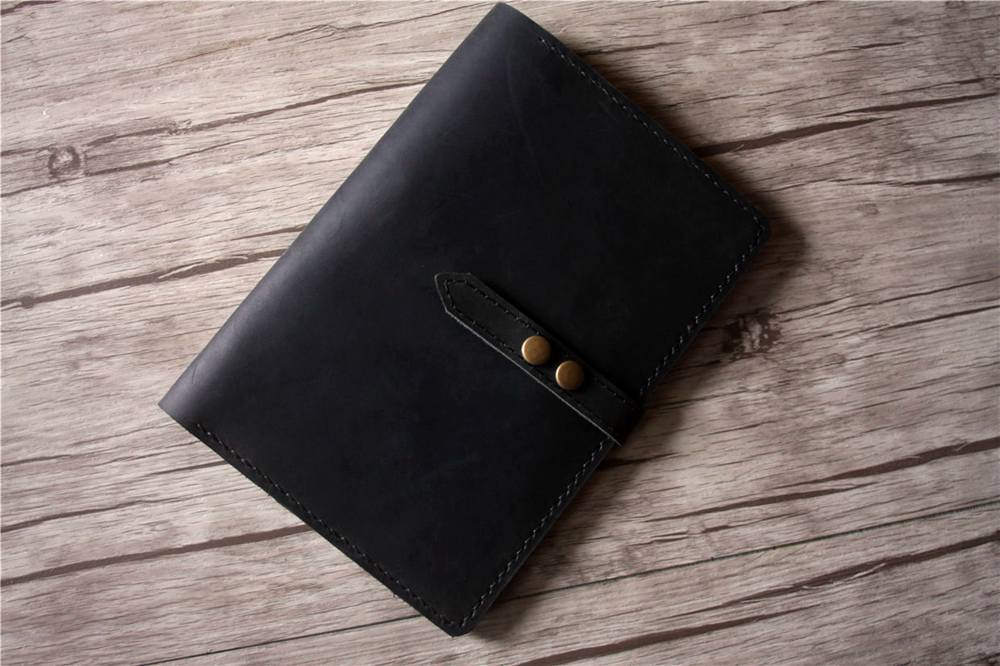 Premium Custom Refillable Black Leather Sketchbook - Handmade Journal for Artists, Writers & Students - Perfect for Drawing, Note Taking & Gift Giving