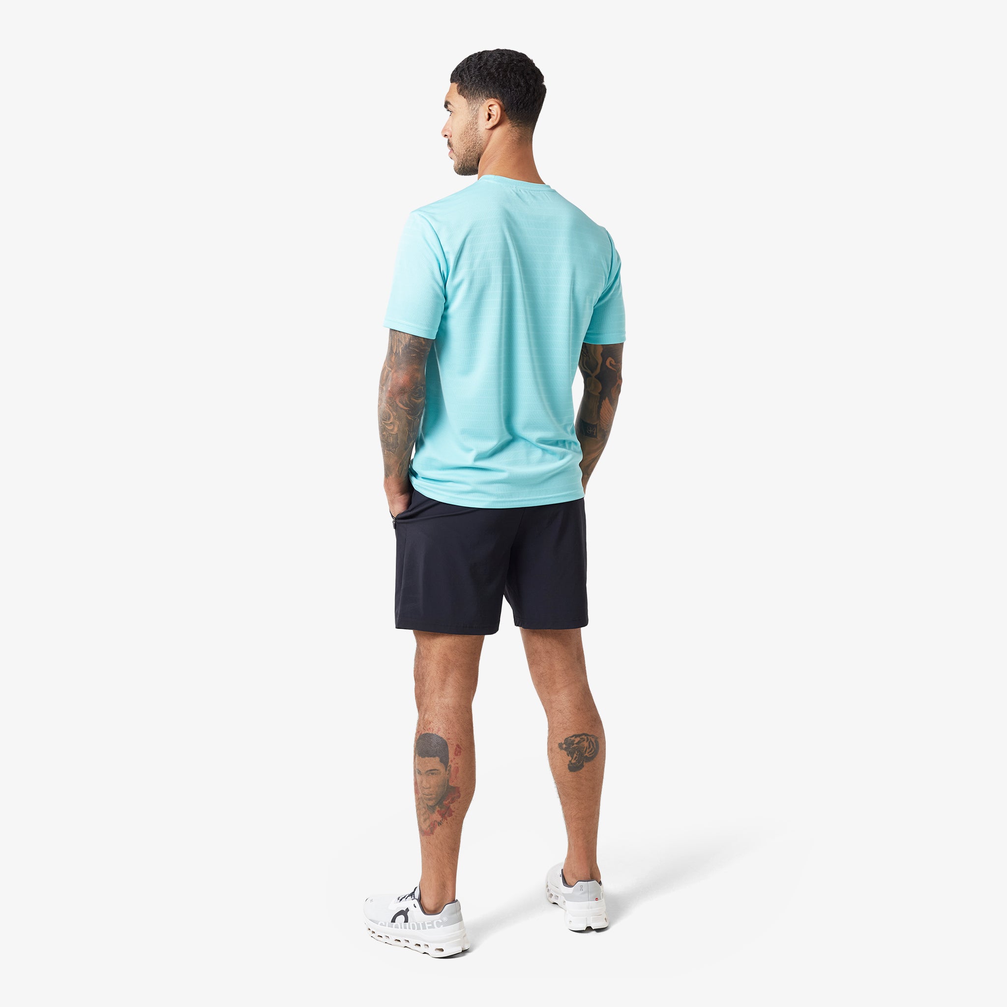 High-Quality Aqua Training T-Shirt for Men & Women - Comfortable Workout & Gym Shirt for Running, Yoga & Fitness