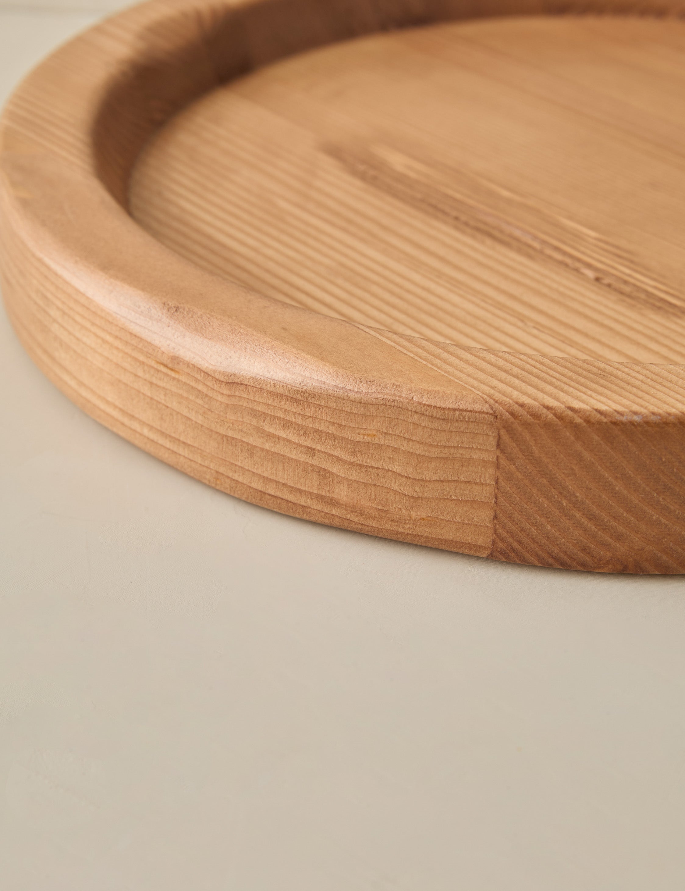 Elegant Classic Wooden Serving Tray - Perfect for Breakfast in Bed, Coffee Table Decor & Entertaining Guests - etúHOME