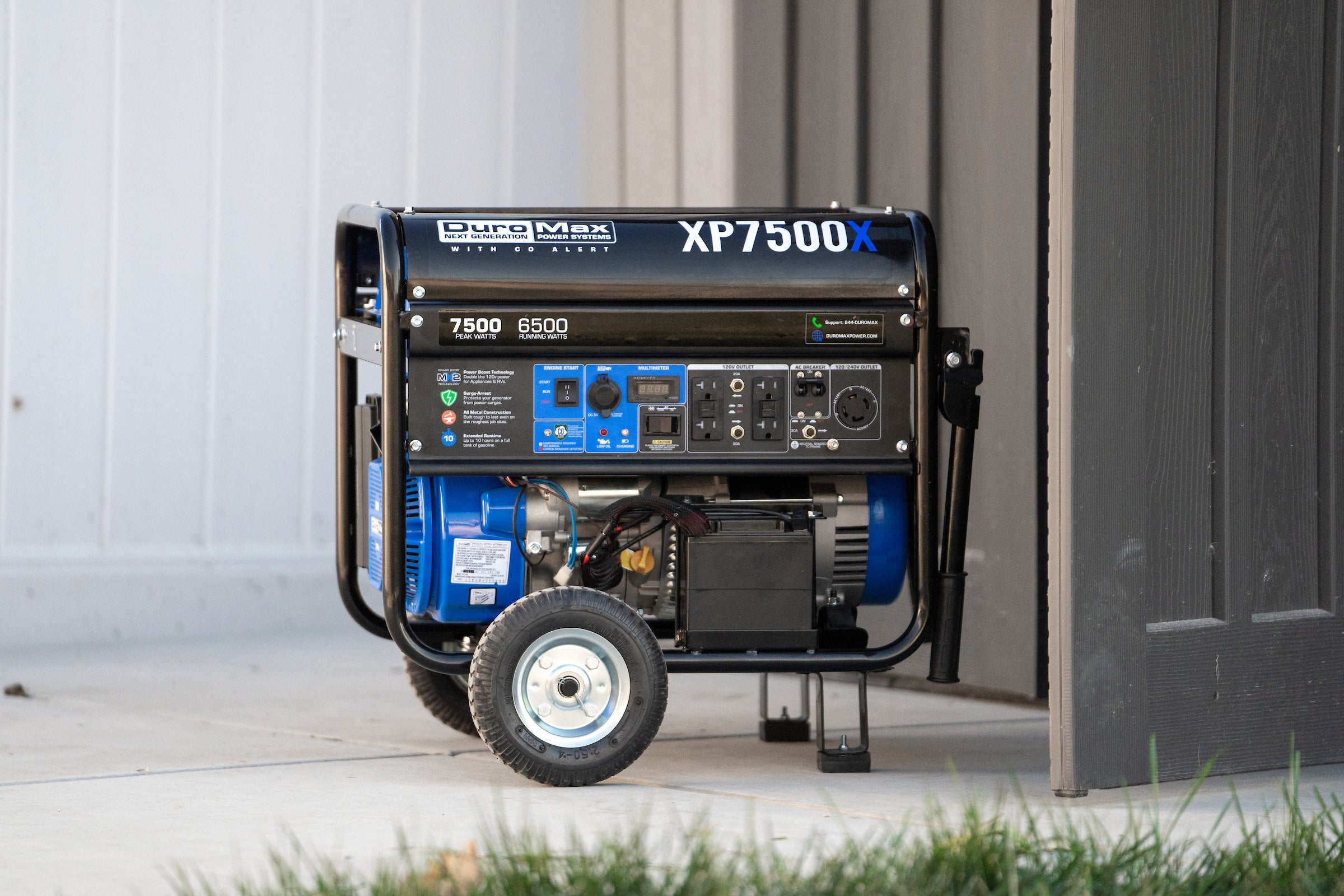 7,500 Watt Portable Gasoline Generator with CO Alert - Reliable Backup Power for Home, Camping & Outdoor Emergencies