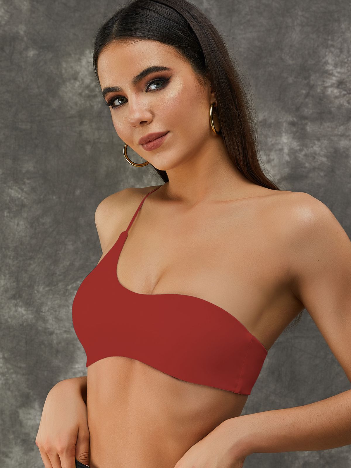 ZASUWA Women's Slim Fit Adjustable Strap Yoga Sports Bra - Perfect for Yoga, Pilates, Gym & Workouts