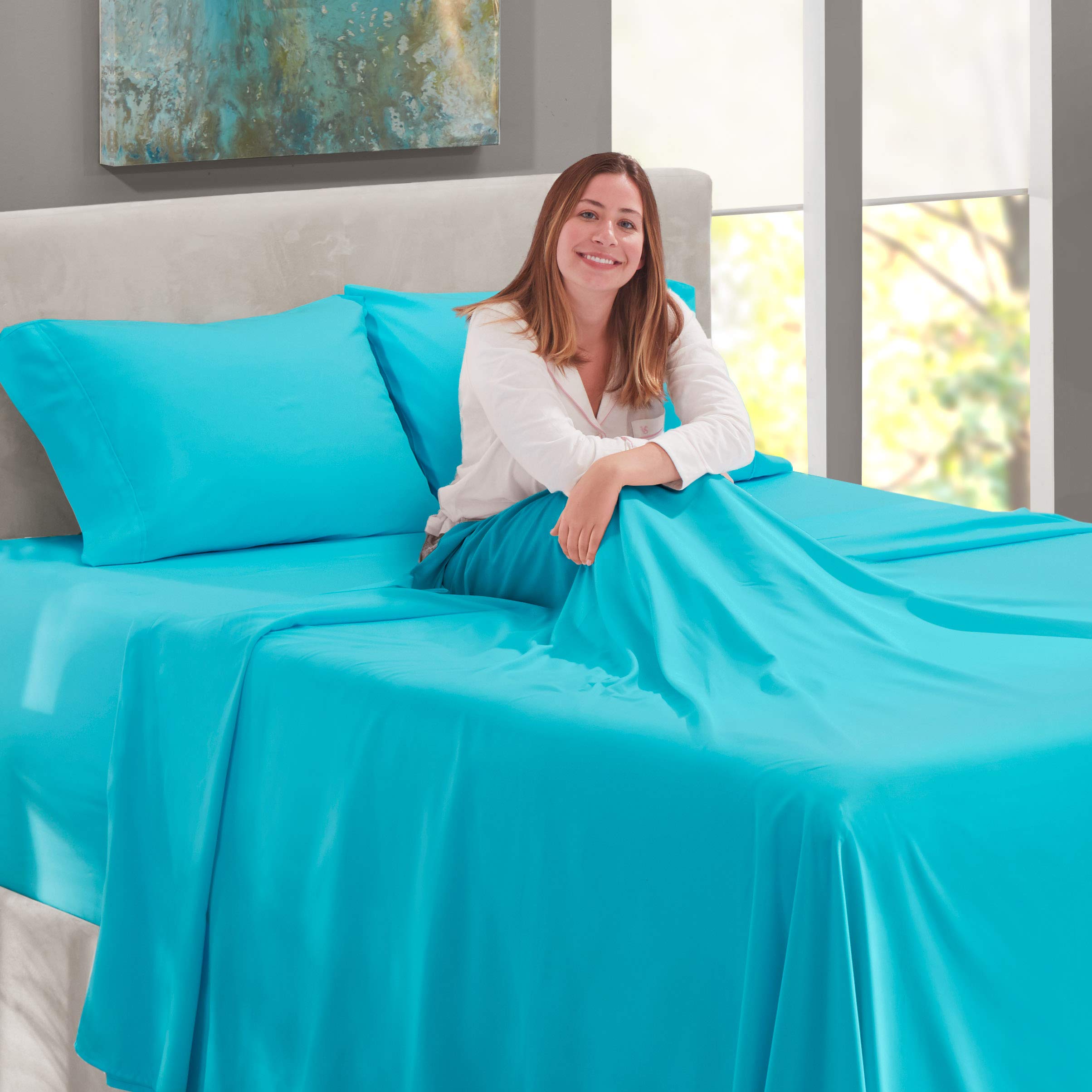 Nestl Extra Deep Pocket Sheet Set - 4 Piece Twin XL Size, Fits Mattress 18-24 Inches Deep, Bright Blue Bed Sheets for College Dorms, Guest Rooms & RV Beds