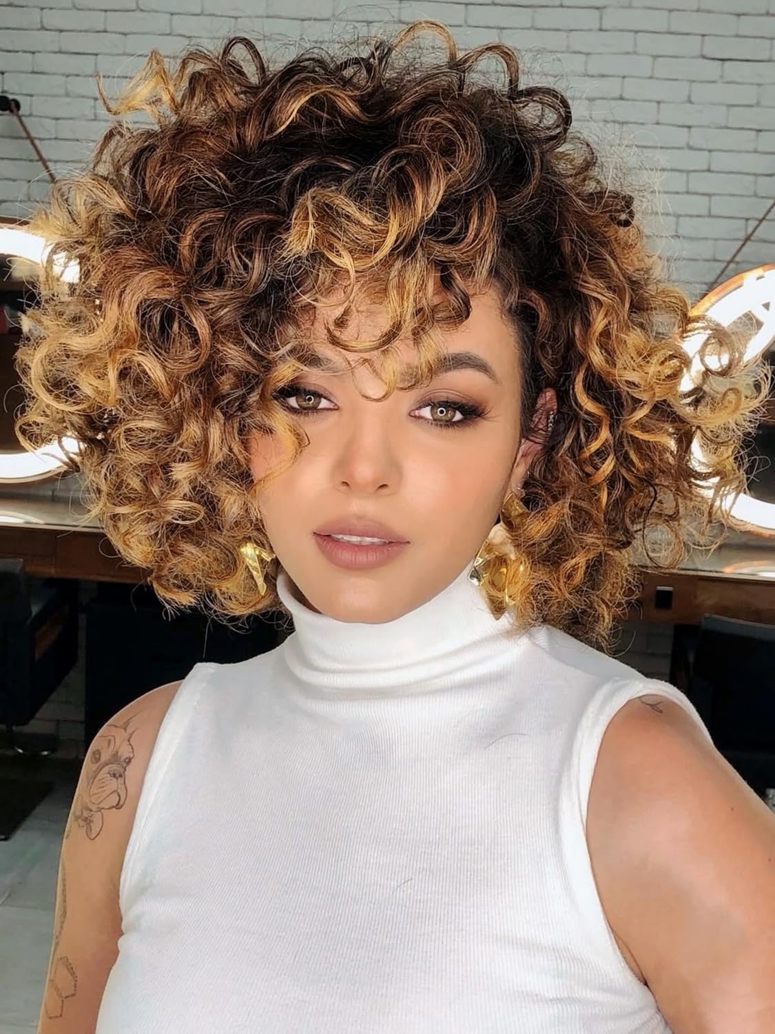 Gowit Gogo 8 Inch Curly Crochet Hair - 6 Packs Short Synthetic Crochet Braids for Black Women in Ombre Brown Blonde & Deep Ocean Wave (T3027) - Perfect for Protective Styles, Twist Outs & Everyday Wear