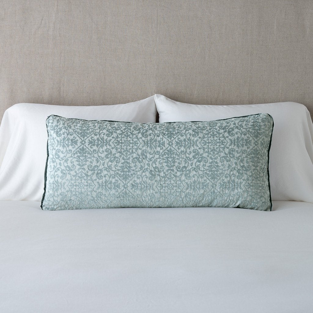 Vienna Throw Pillow - Soft Decorative Cushion for Sofa, Bed & Home Decor - Perfect for Living Room, Bedroom & Cozy Spaces