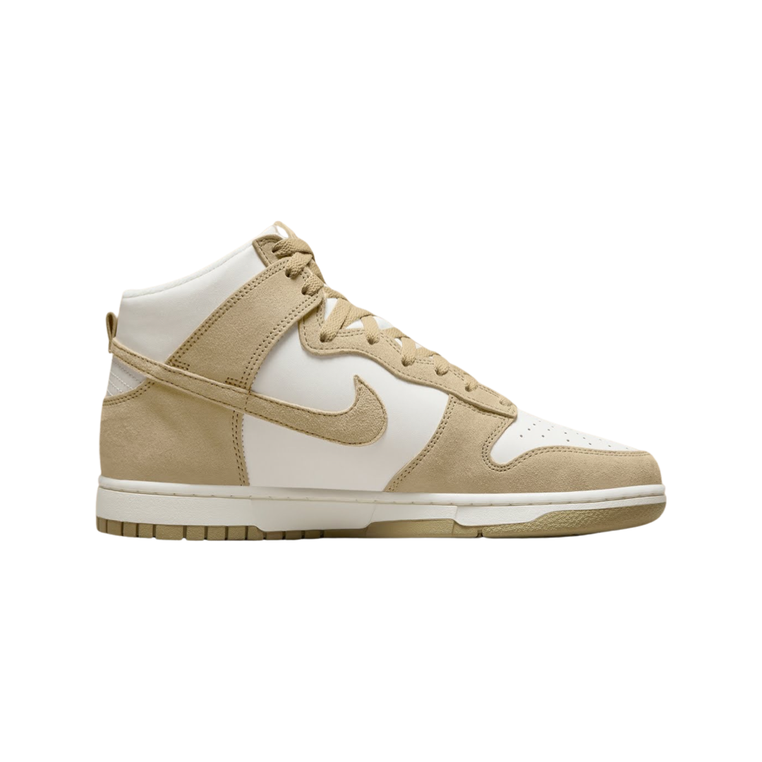 Nike Dunk High Sneakers - Tan Suede & White Leather Men's Basketball Shoes for Streetwear & Casual Wear | Perfect for Urban Fashion & Everyday Comfort