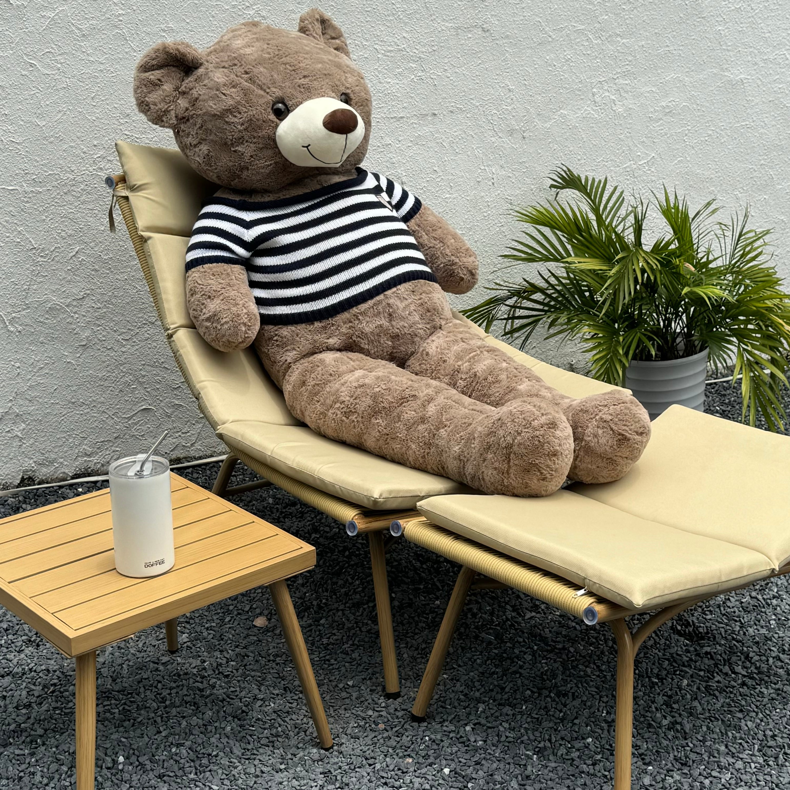 Wooden Chaise Lounge Chair with Side Table - Indoor & Outdoor Alloy Frame Recliner (380lbs Capacity) - Perfect for Camping, Gaming, Lunch Breaks, Garden Parties & Sunbathing