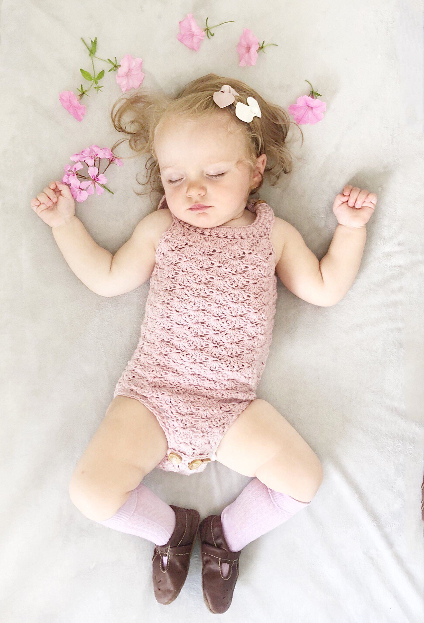 Non-Slip Alligator Hair Clips for Baby Girls - 4 Pack Faux Leather Rabbit Ear Bow Hair Accessories for Toddlers & Infants (Cactus Design) - Perfect for Daily Wear, Parties, and Photo Shoots